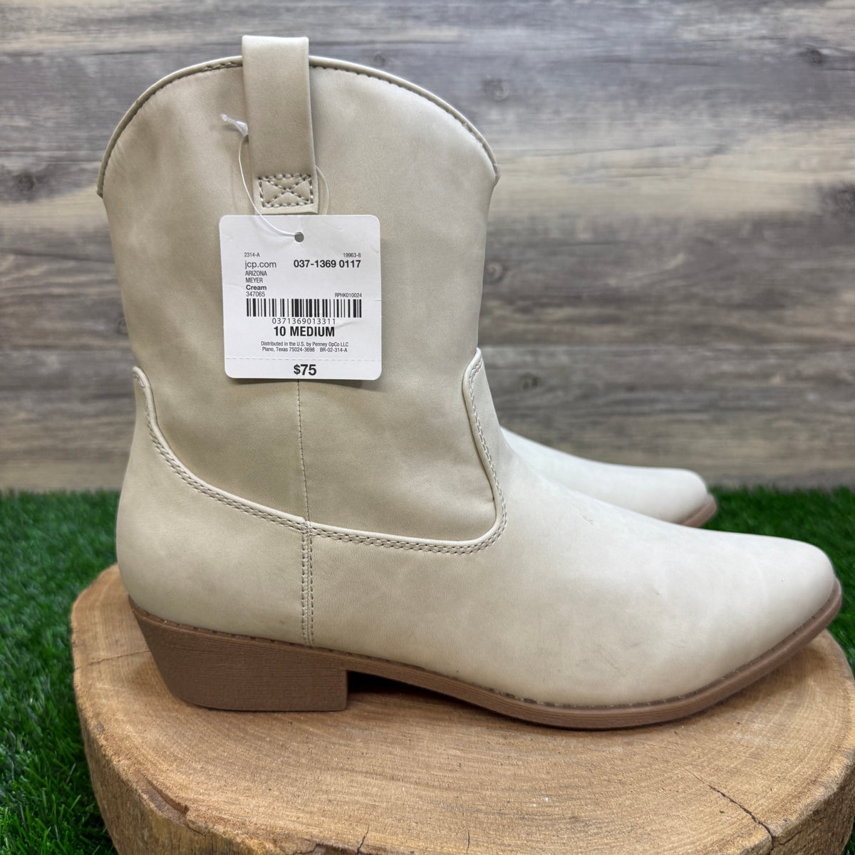 Arizona Jean Co. Women - Size 10M - Cream Faux Leather Ankle Boots Style Meyer