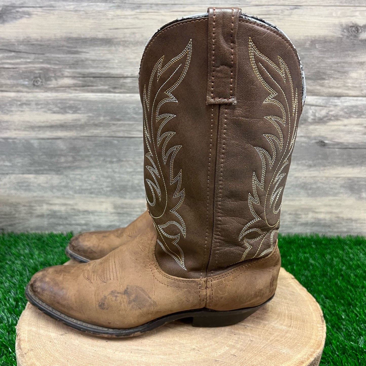 Laredo Women - Size 9M - Brown Cowboy Boots 5742