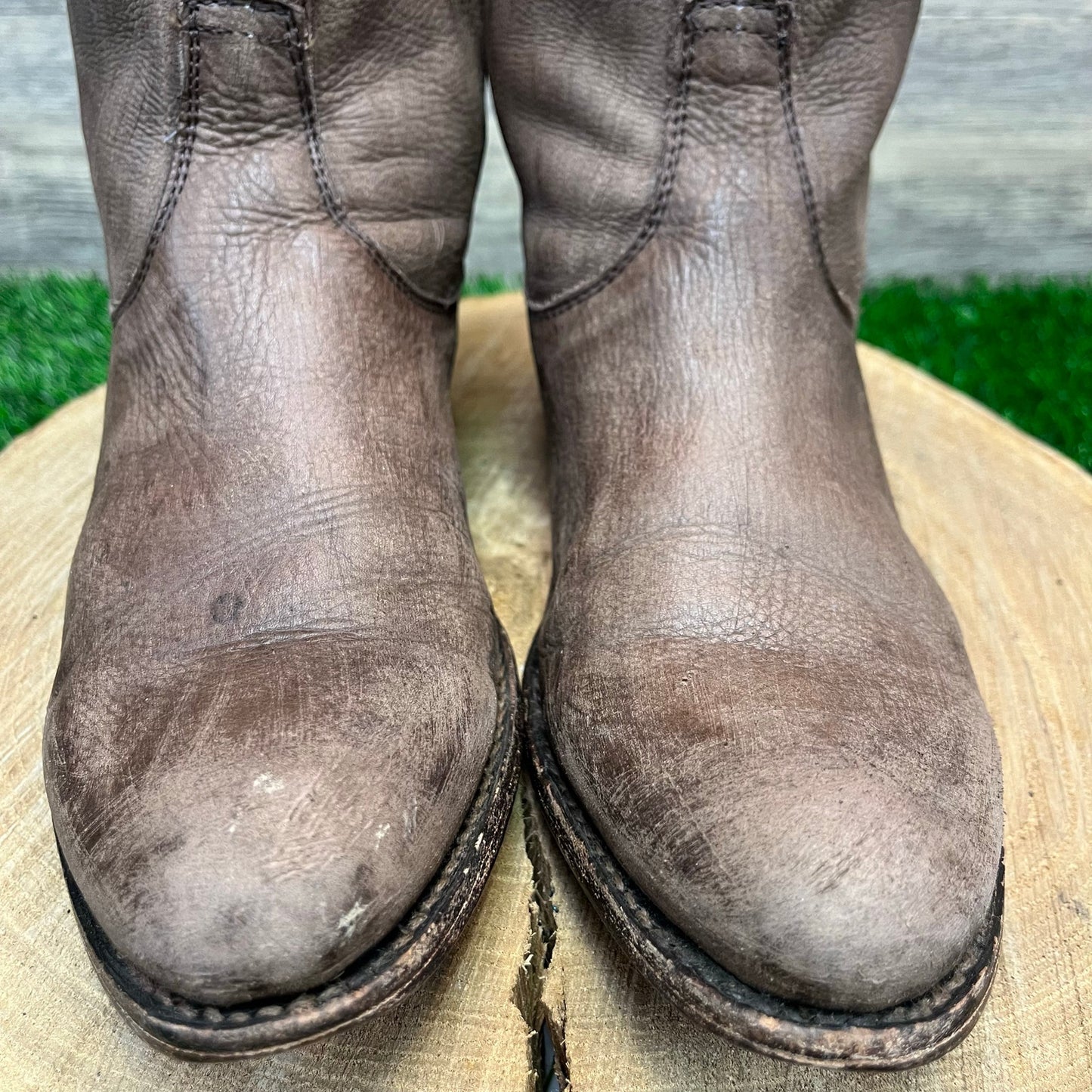 Frye Women - Size 8.5B - Brown Ankle Boots Style 13295