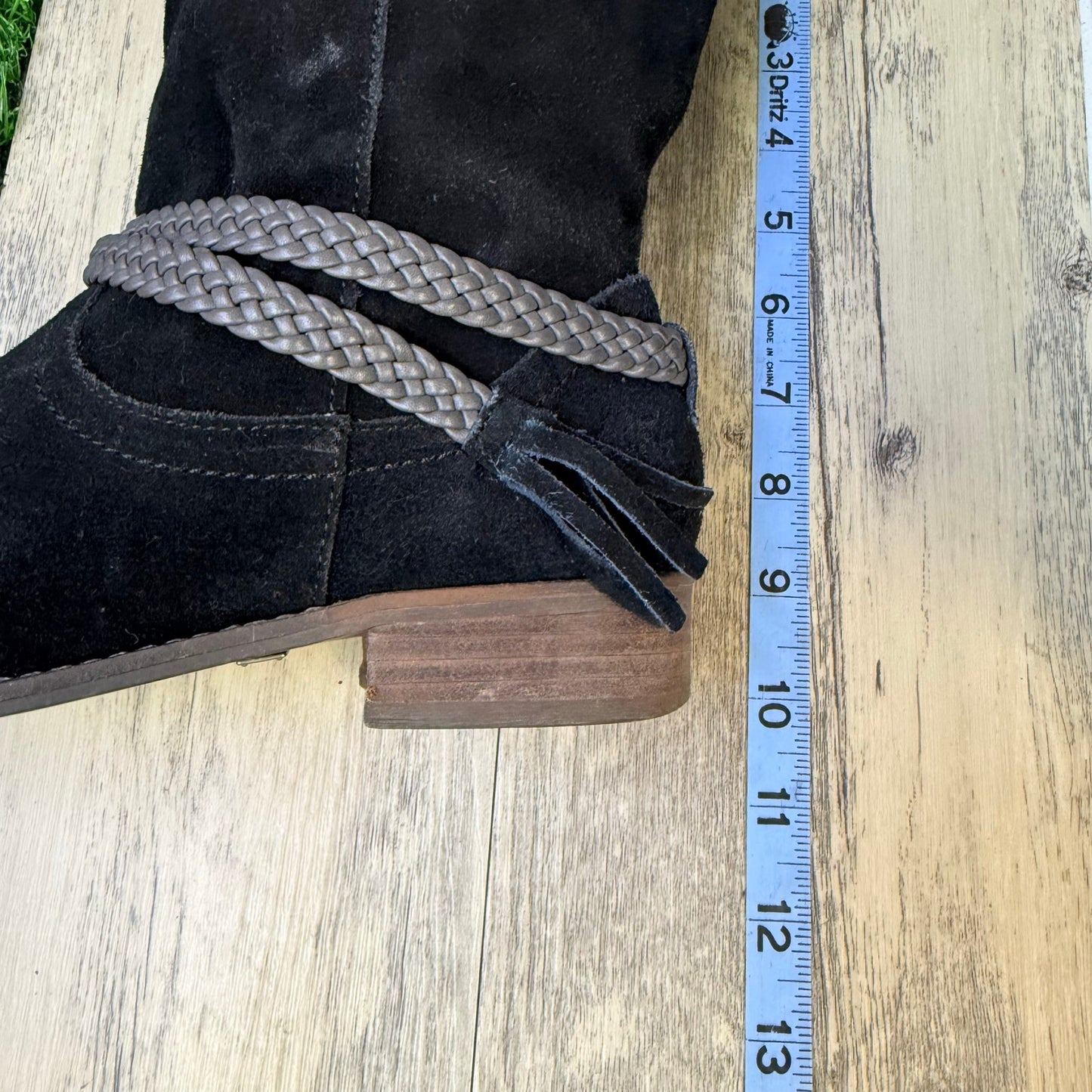 Very Volatile Women - Size 7 - Black Suede Strappy Boots