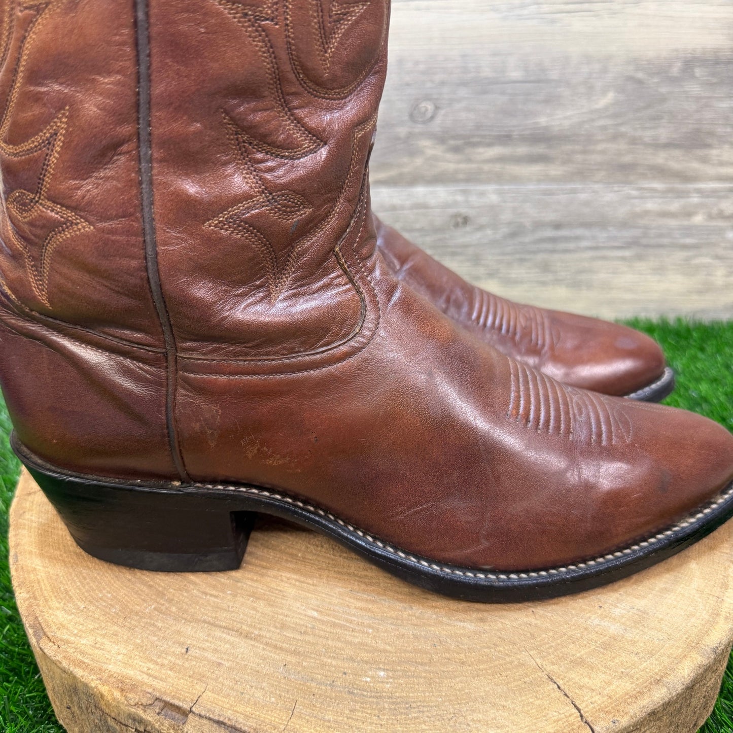 Tony Lama Men - Size 11D - Brown Western Cowboy Boots Style VM2989