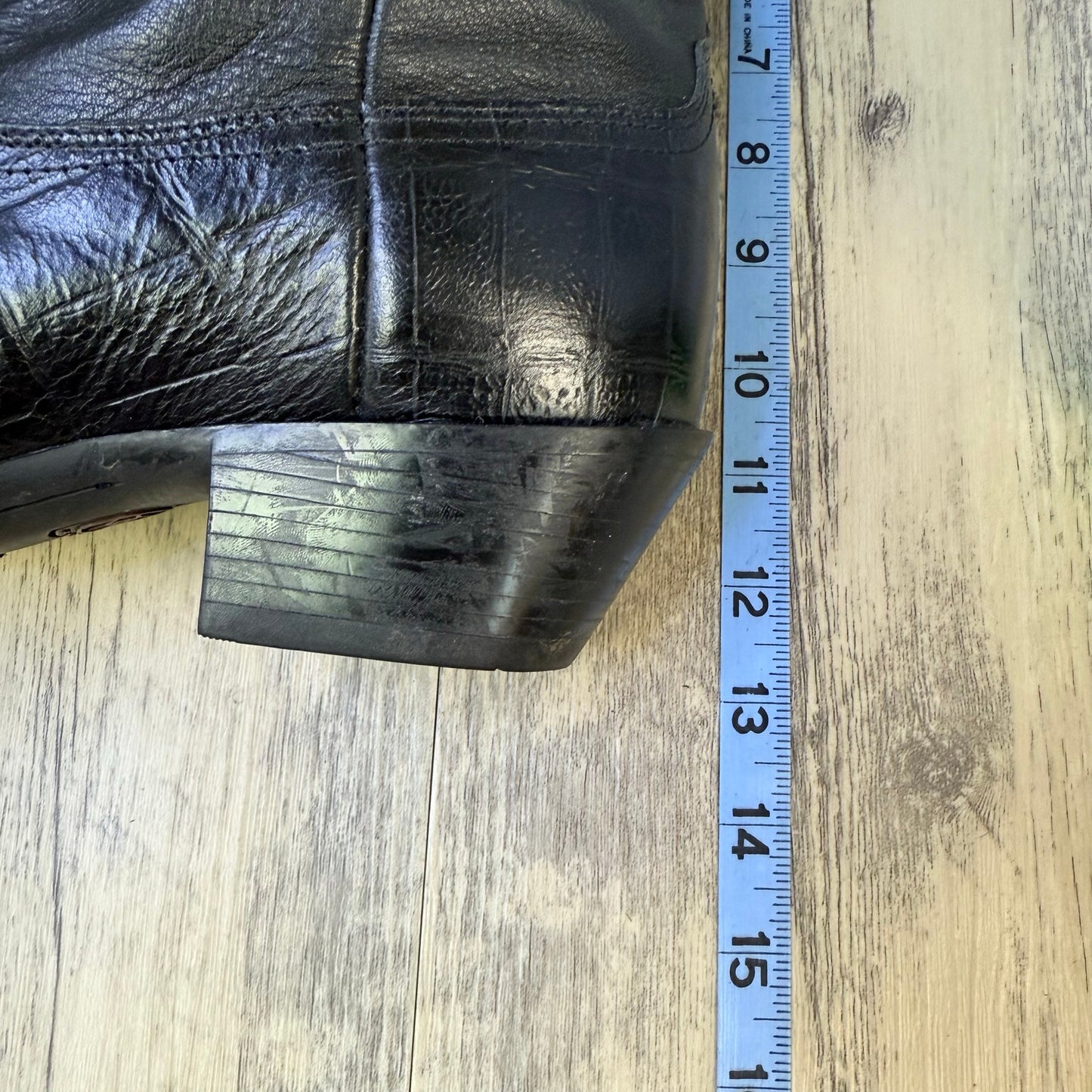 Ariat Women - Size 8.5B - Black Slouch Toe Plate Cowboy Boots 13805