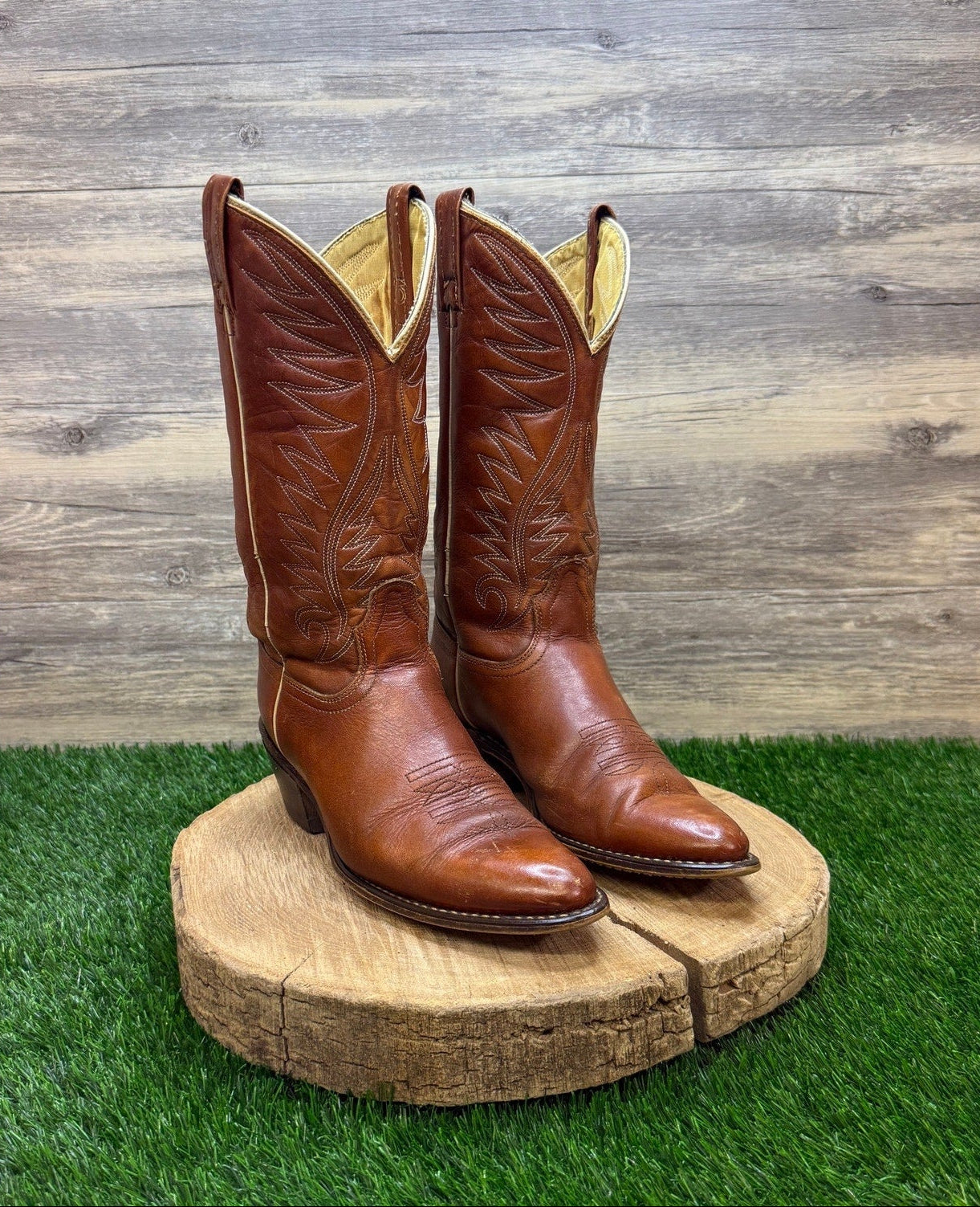 Acme Men - Size 6.5C - Vintage Brown/Cream Western Cowboy Boots Style 40375