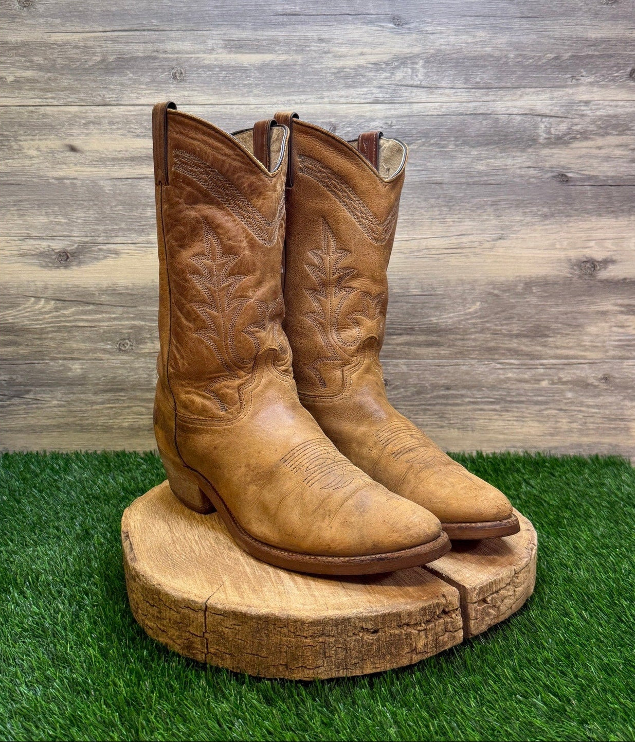 Abilene Men - Size 11D - Vintage Tan Suede Western Cowboy Boots Style 6552
