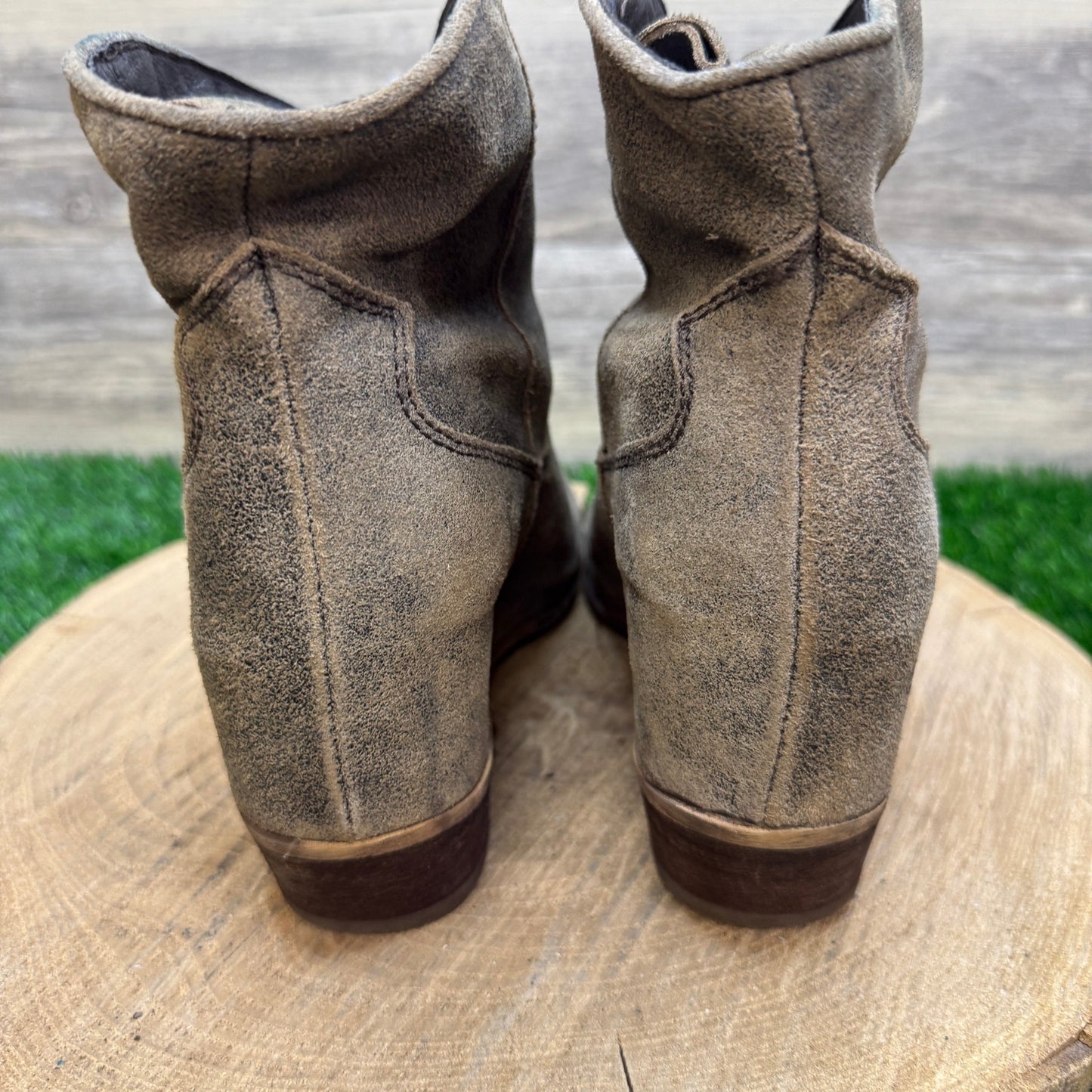 Felmini Women - Size 9 - Distressed Tan Ankle Boots