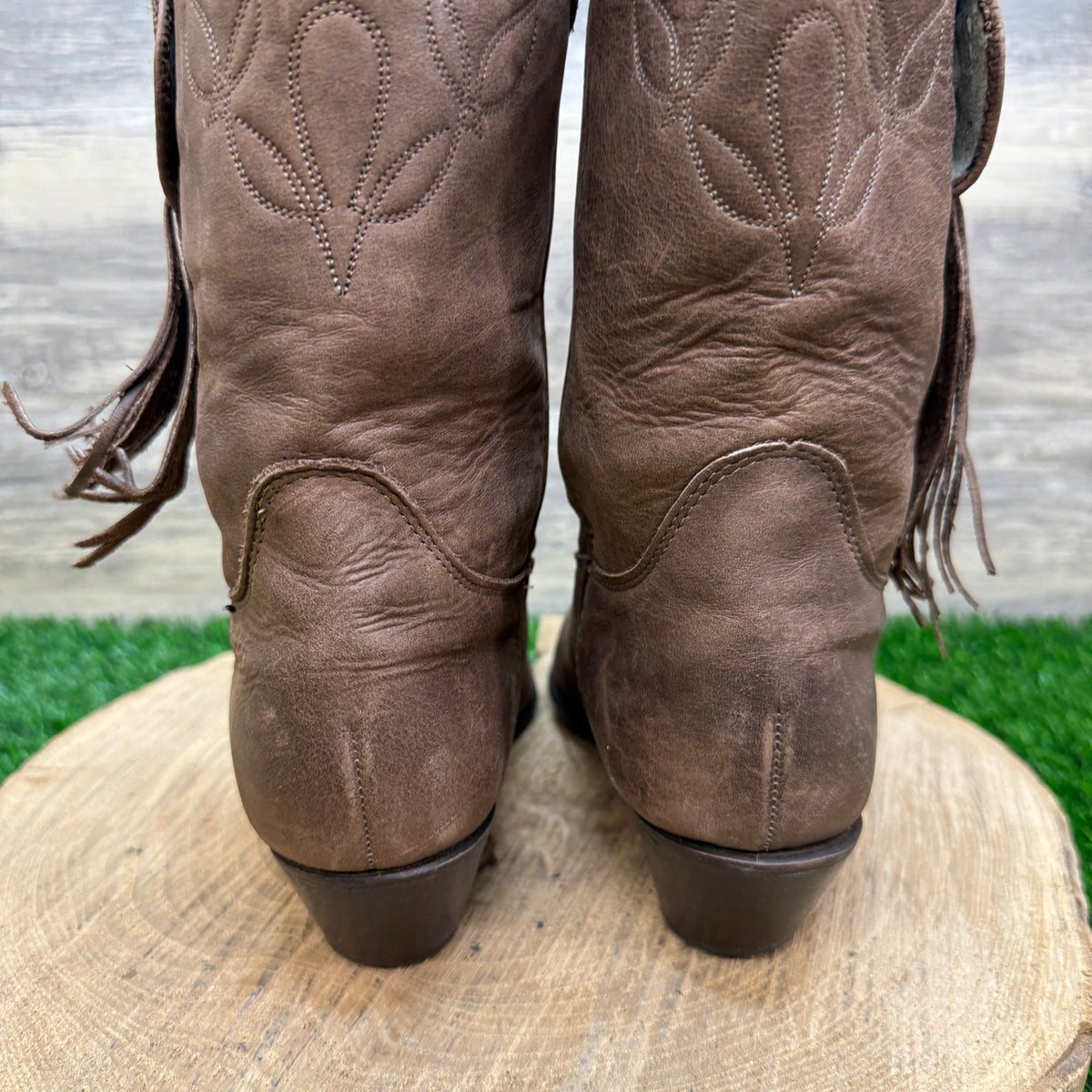 Laredo Women - Size 8M - Vintage Brown Fringe Western Cowboy Boots Style 16682