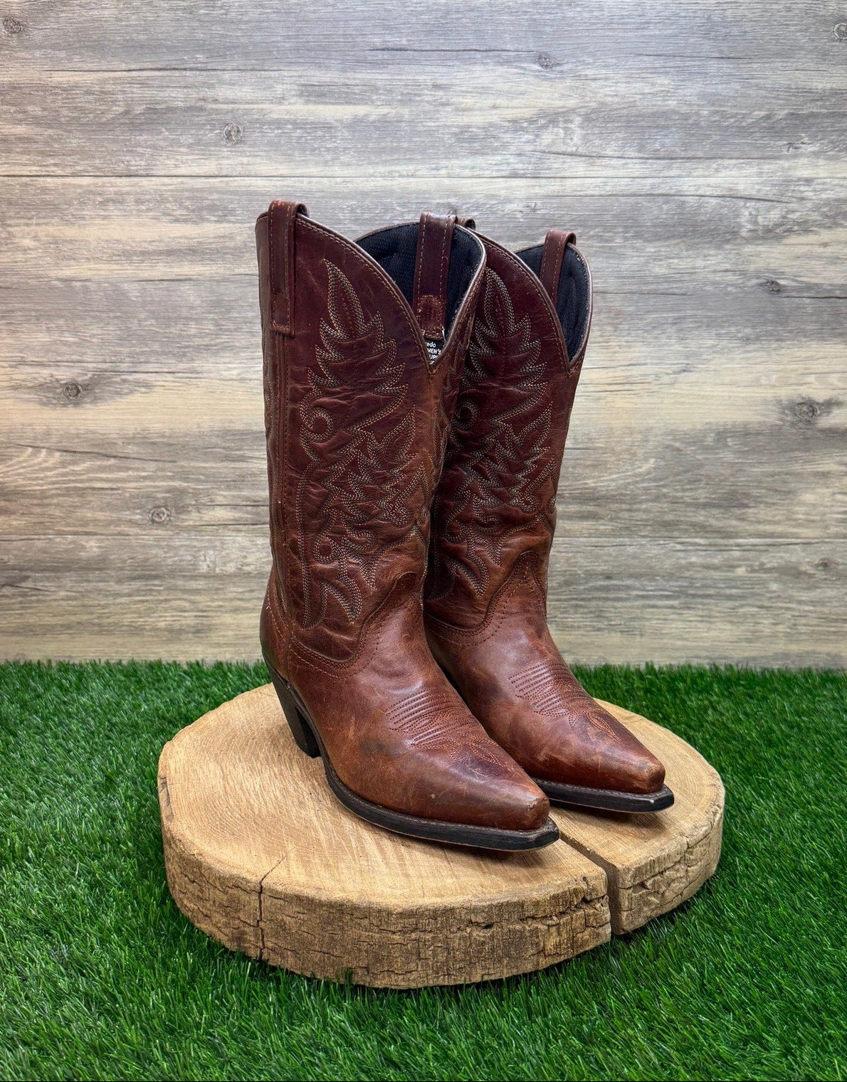 Laredo Women - Size 6M - Brown Snip Toe Western Cowboy Boots Style 51059