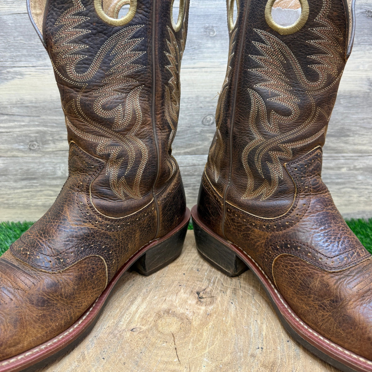 Ariat Men - Size 10.5EE - Brown Rough Stock Square Toe Cowboy Boots 10002227