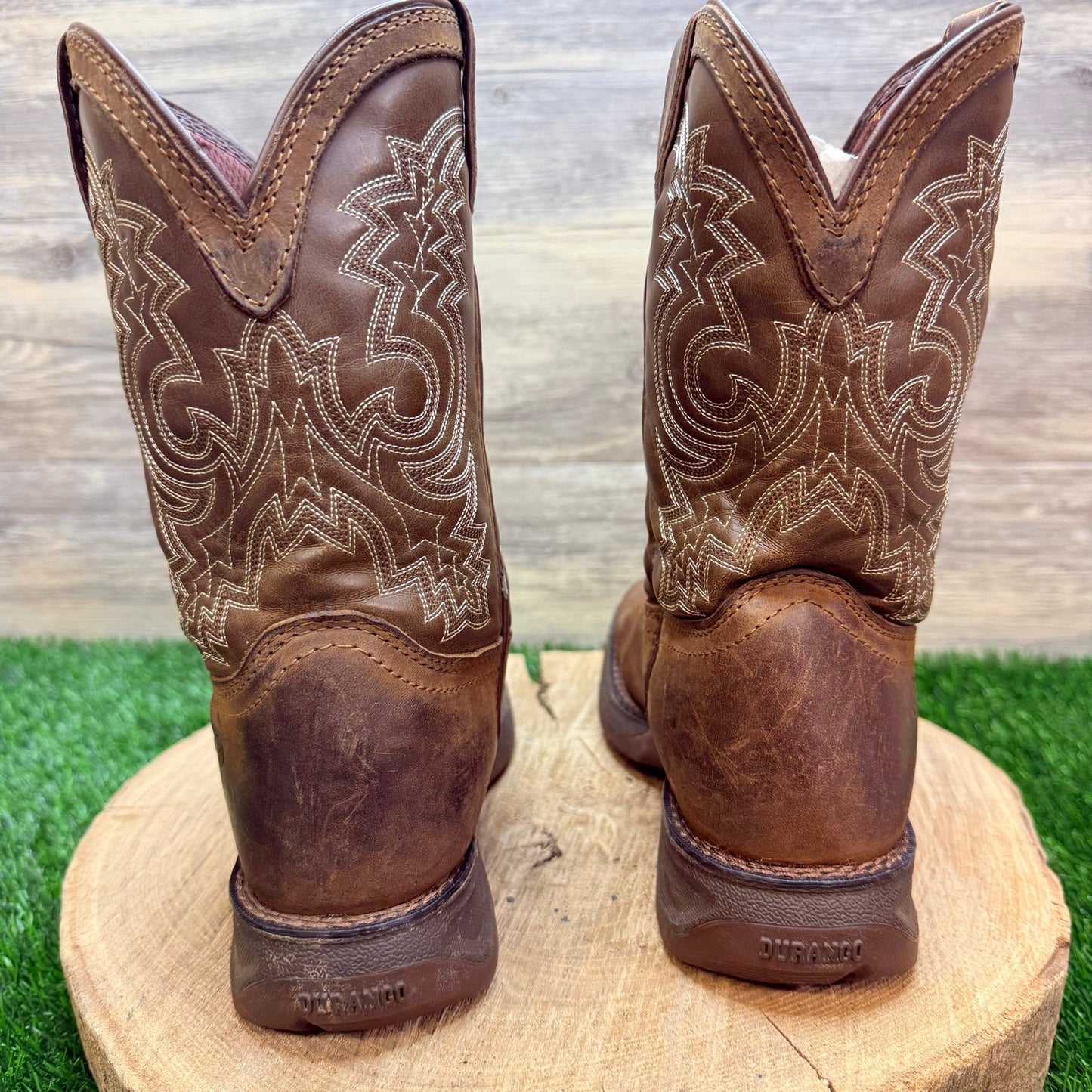 Durango Youth - Size 3.5M - Brown Square Toe Boots DBT0239Y
