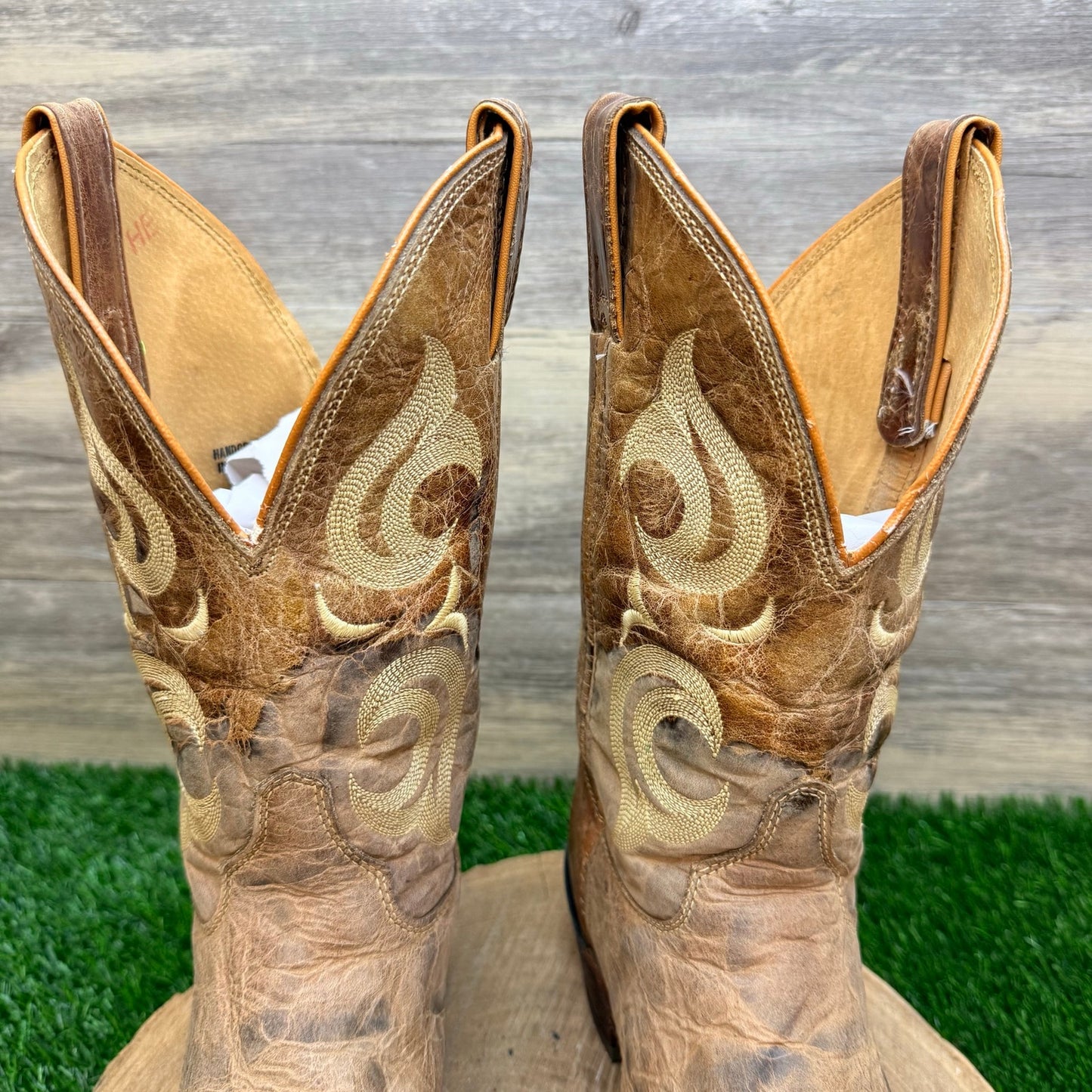 Justin Women - Size 9B - Distressed Brown Snip Toe Cowboy Boots BRL103