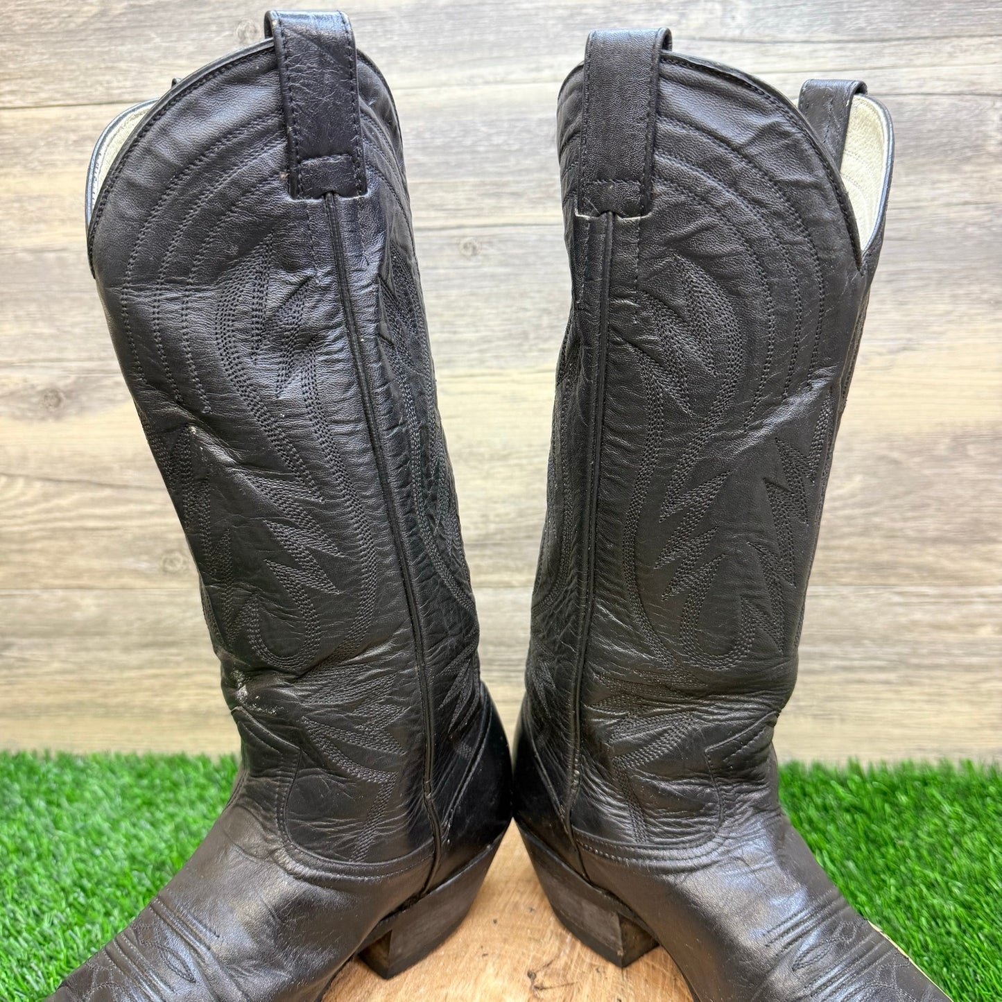 Creations by Lana Women - Size 6 - Vintage Black Western Cowboy Boots 8112