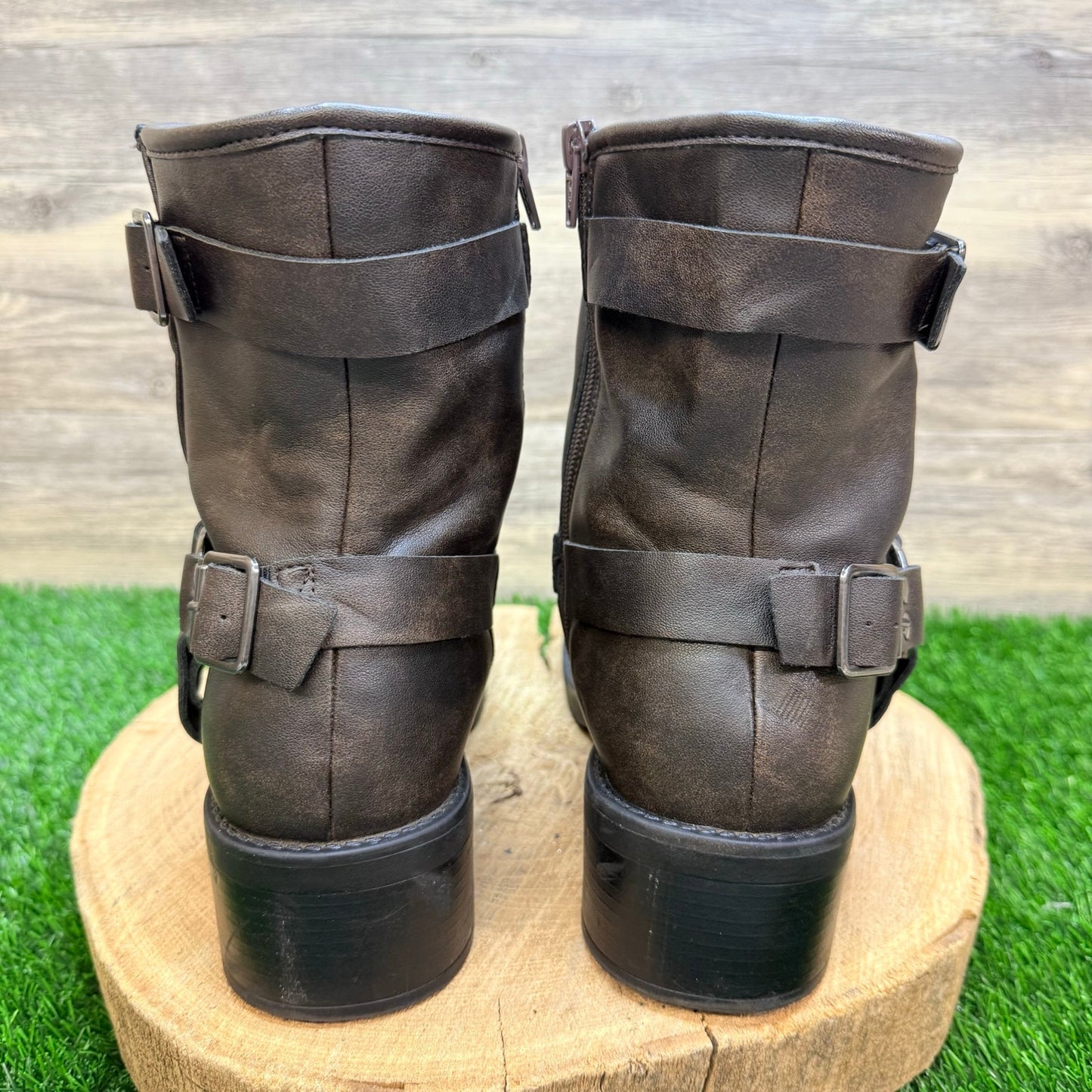 No Boundaries Women - Size 11 - Black Harness Ankle Harness Boots 54537