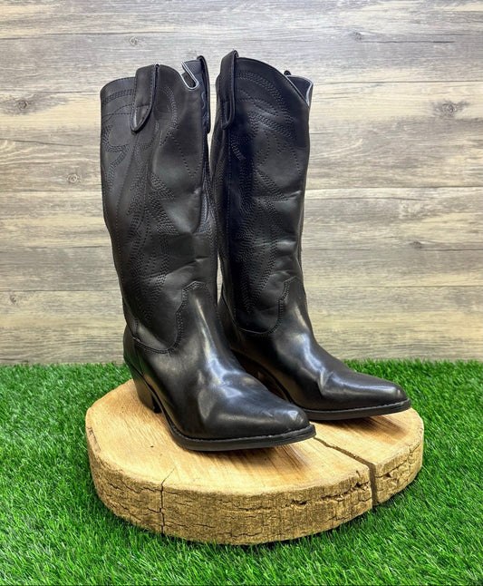 Madden Girl Women - Size 8.5M - Black Faux Leather Cowboy Boots Redford