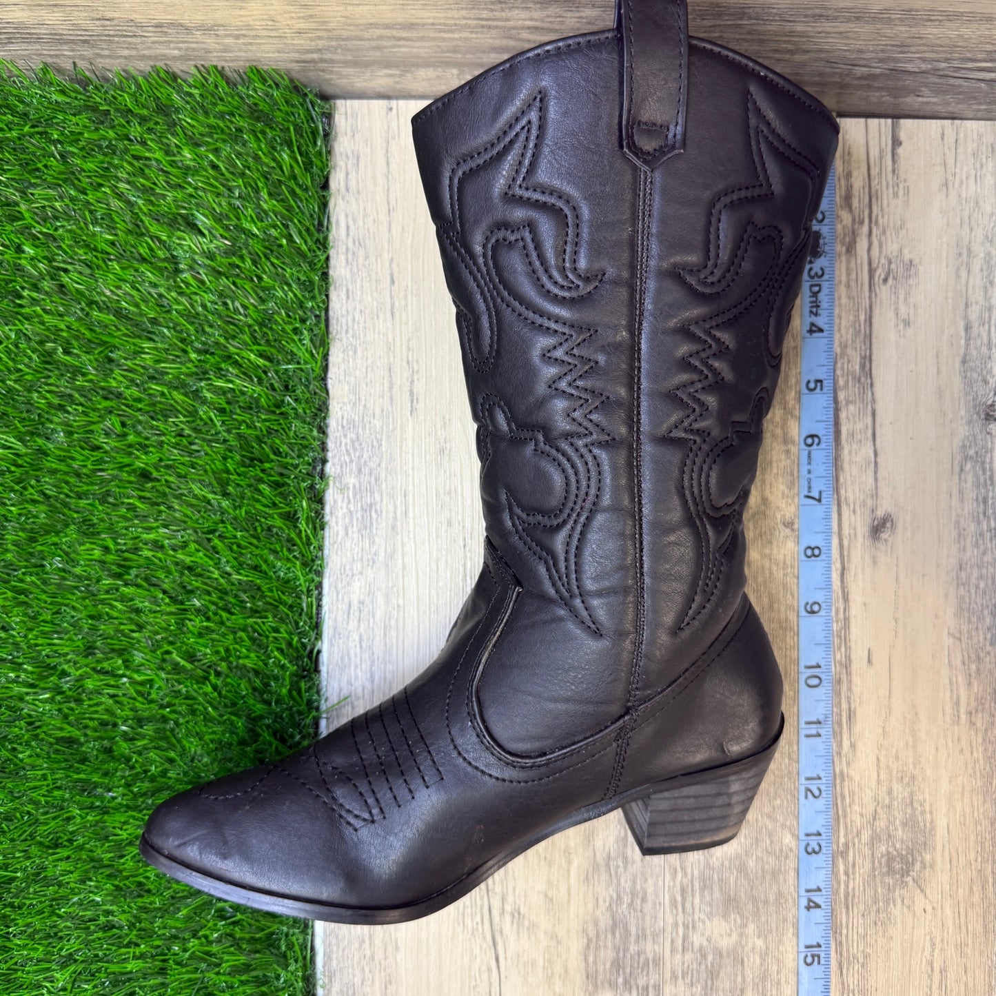 Chase Chloe Women - Size 7 - Black Soft Faux Leather Boots Style Charles-1