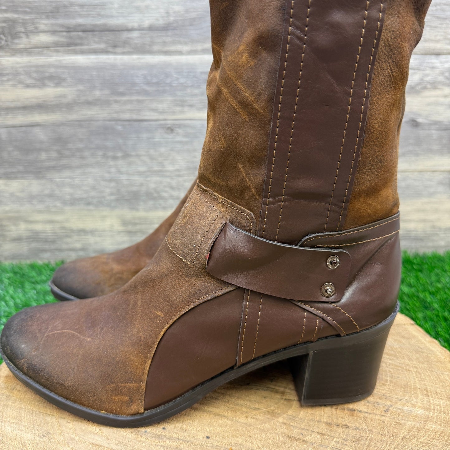 Bar III Women - Size 10M - Brown Faux Leather Zipper Boots Style Wade 2