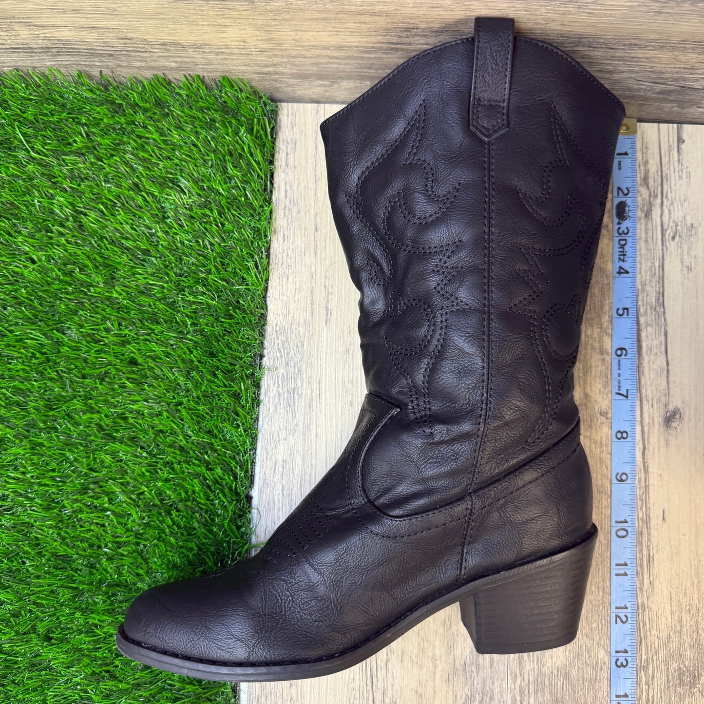 Charles Albert Women - Size 7 - Black Faux Leather Cowboy Boots