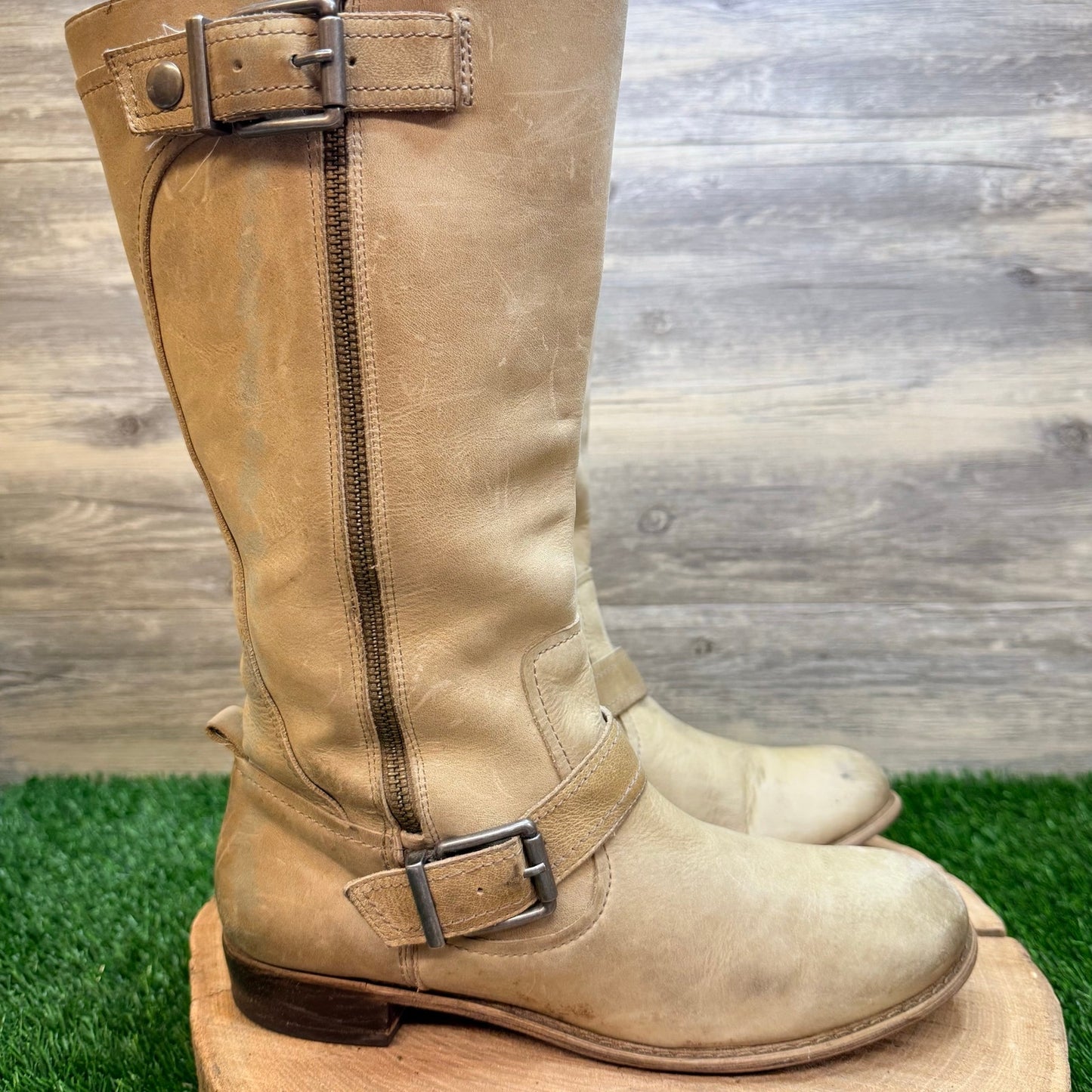 Gianni Bini Women - Size 9M - Sand Harness Buckle Zipper Moto Boots