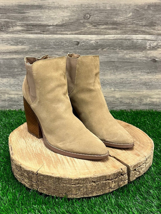 BP Women - Size 10 - Tan Suede Ankle Boots Style 58665