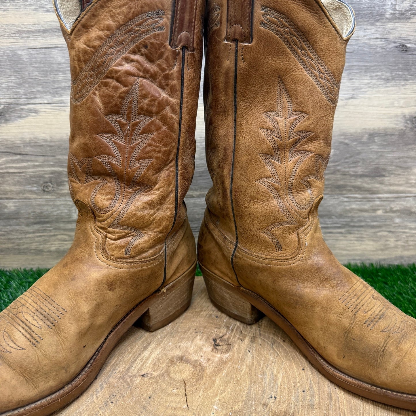 Abilene Men - Size 11D - Vintage Tan Suede Western Cowboy Boots Style 6552