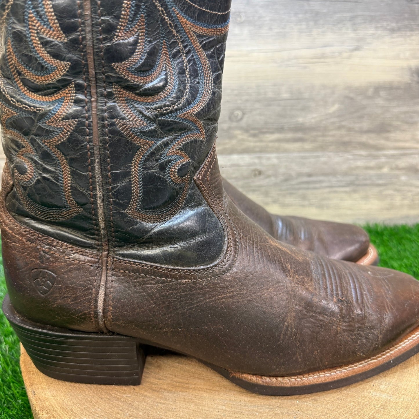 Ariat Men - Size 11.5D - Black/Brown Square Toe Western Cowboy Boots 10015314