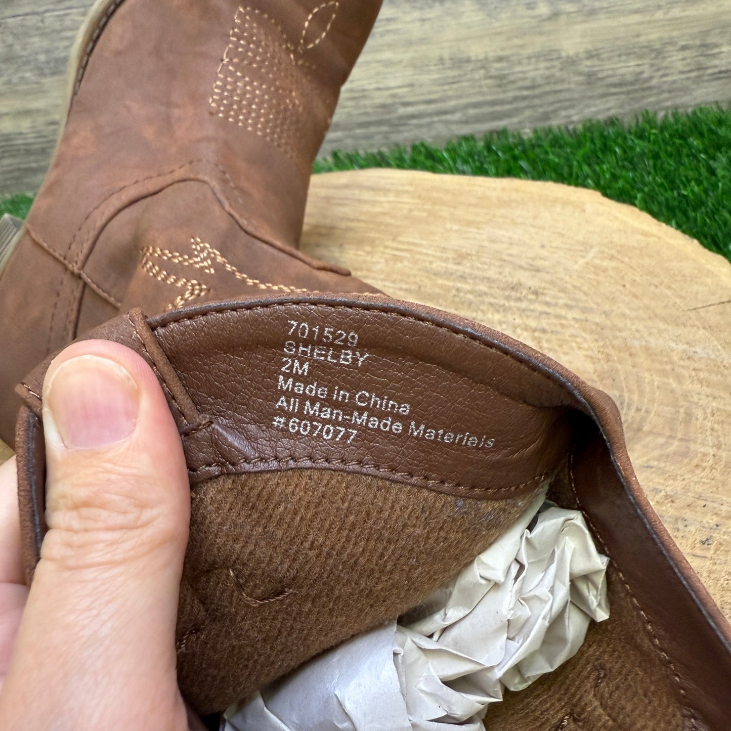 Shelby Youth - Size 2 - Brown Faux Leather Boots Style 701529