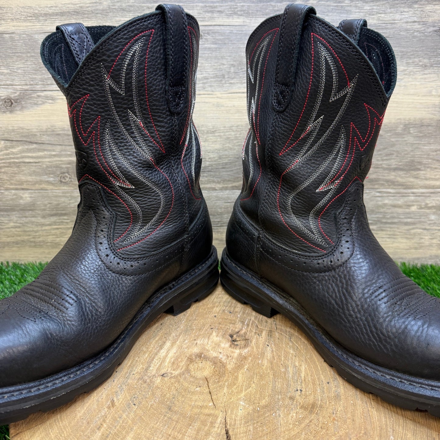 Ariat Work Men - Size 10.5EE - Black/Red Steel Square Toe Cowboy Boots F2413
