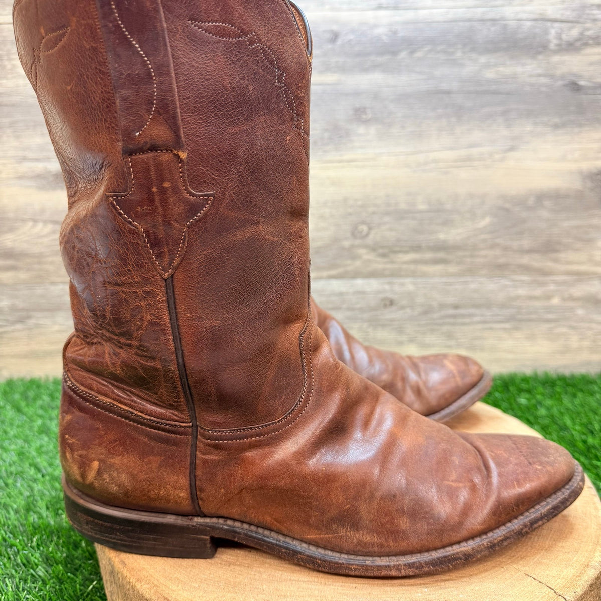 Lucchese Men - Size 10D - Brown Short Shaft Western Cowboy Boots L85086R
