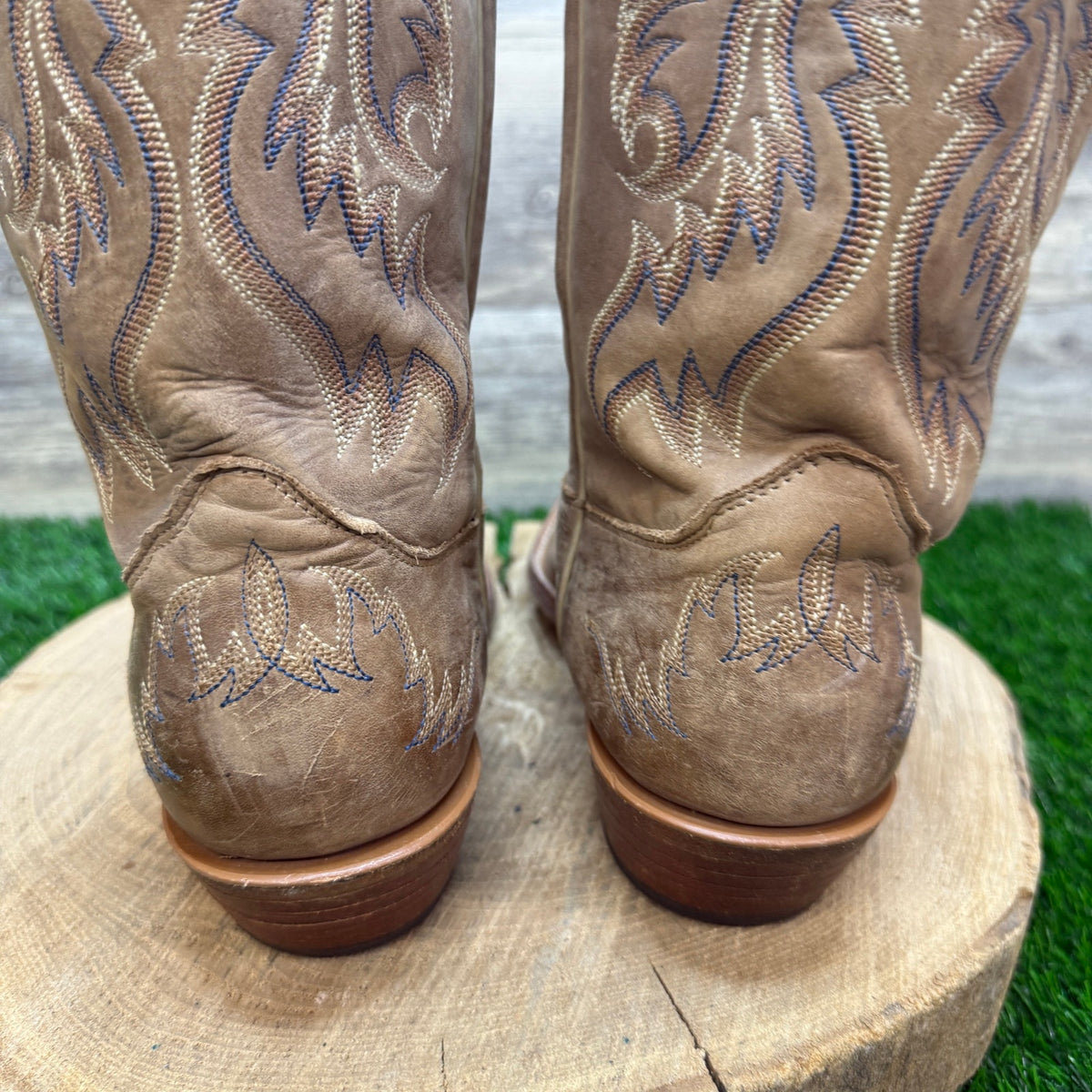 Nocona Men - Size 10B - Tan/Blue Stitching Western Cowboy Boots Style L02732