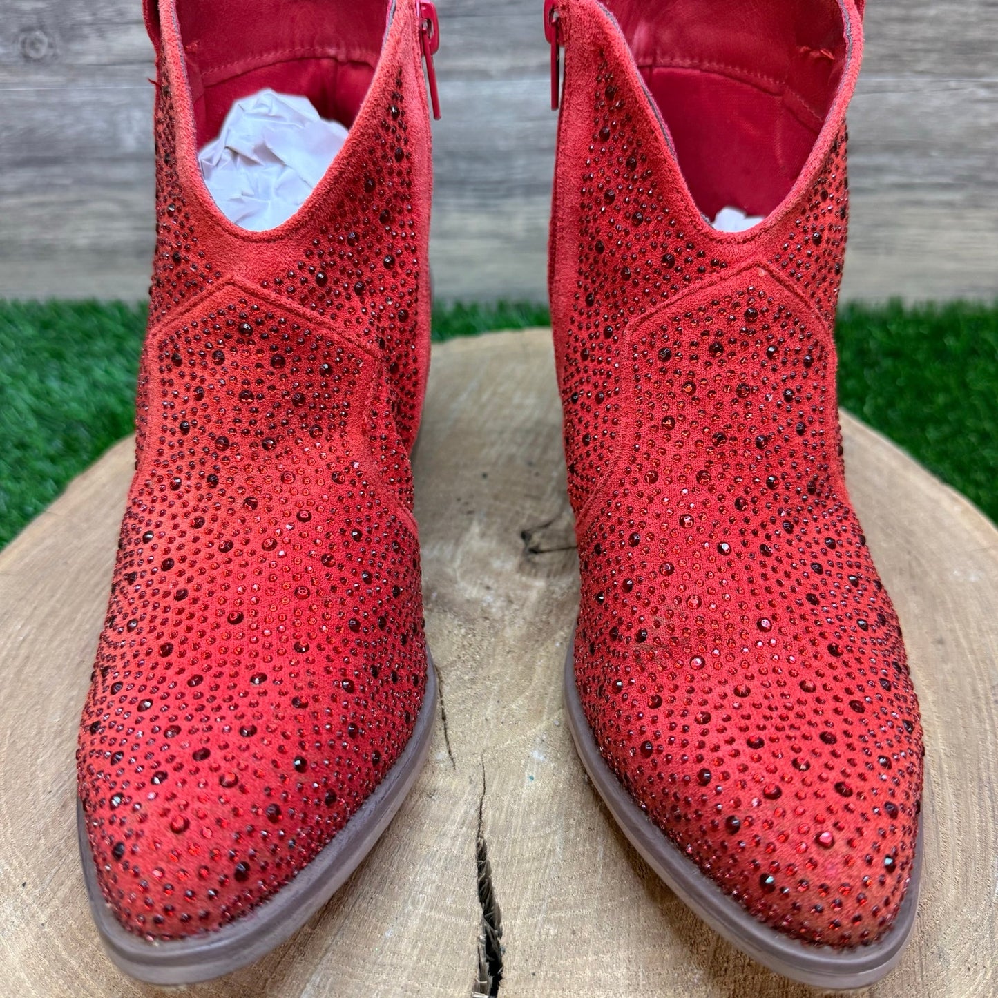 Pierre Dumas Women - Size 7 - Red Studded Faux Leather Leather Ankle Boots