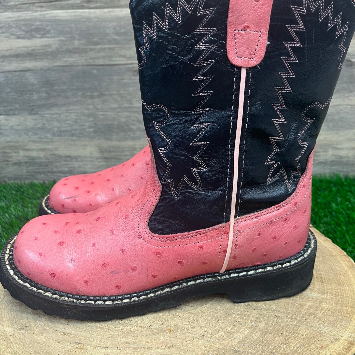 Old West Youth - Size 6 - Pink/Black Ostrich Print Round Toe Cowboy Boots 1219Y