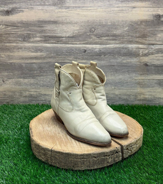 West 31st Women - Size 9 - Vintage Bone Studded Ankle Boots