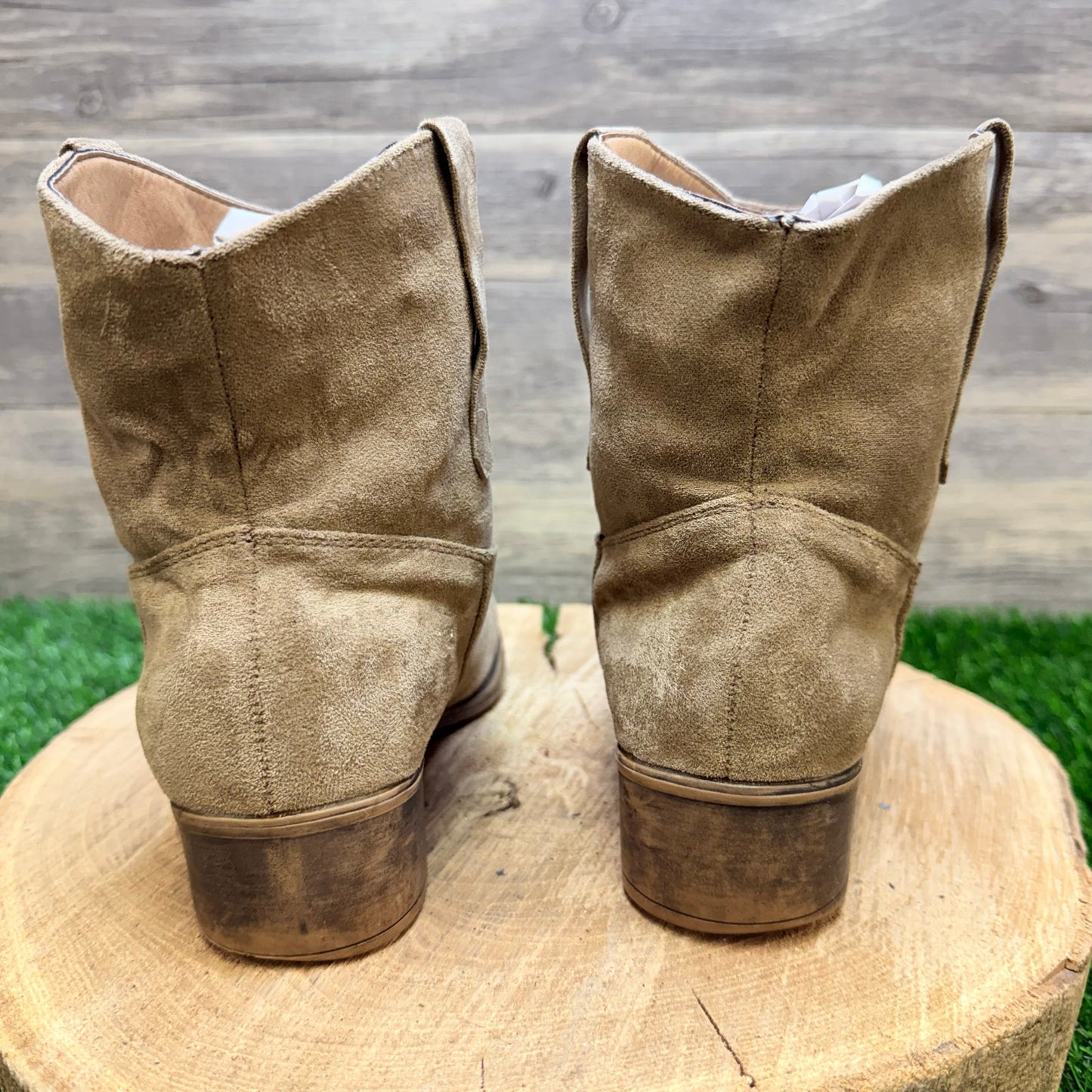 Jolimall Women - Size 8 - Tan Faux Leather Ankle Boots