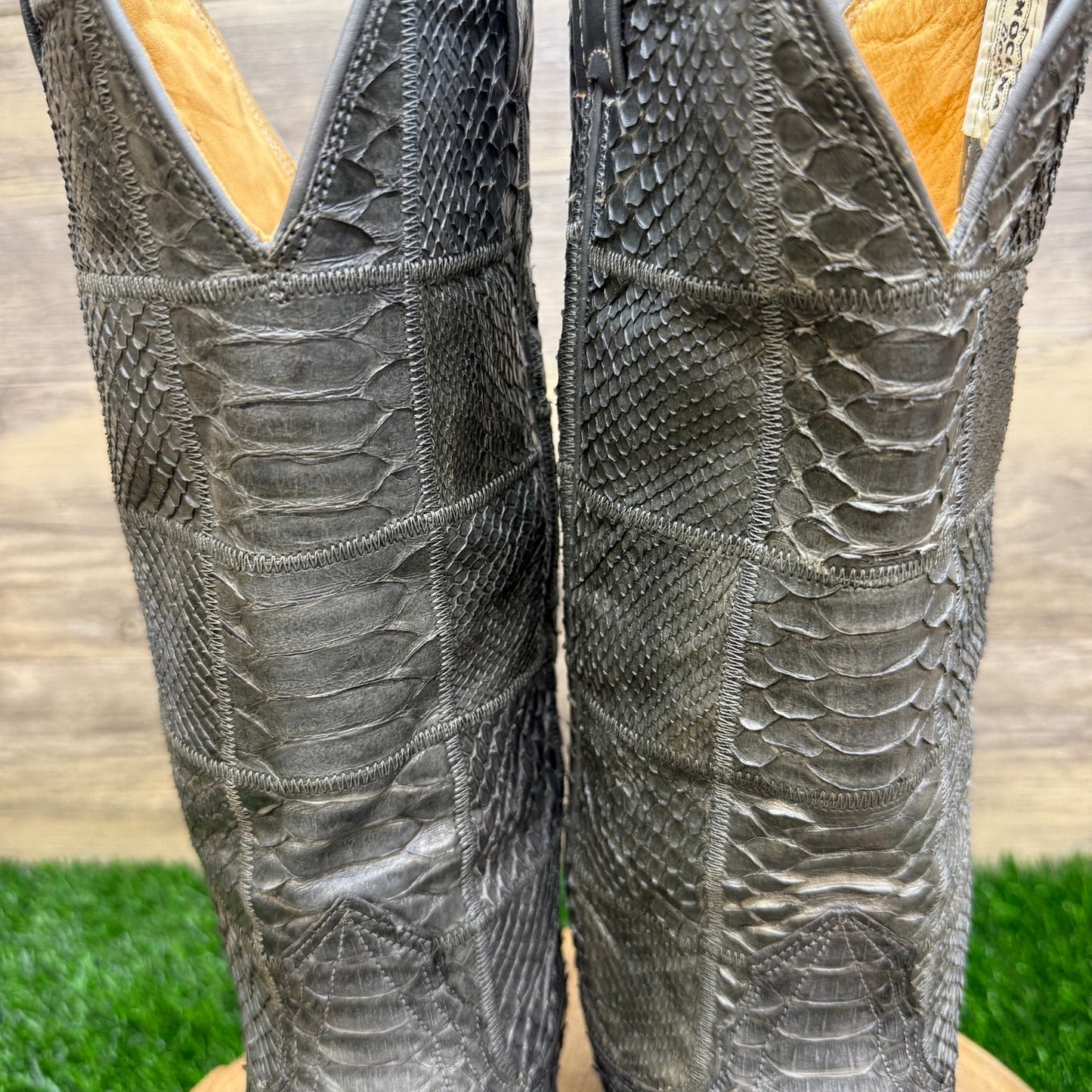 Nocona Men/Women - Size 6/7 - Vintage Gray Snakeskin Cowboy Boots E7599