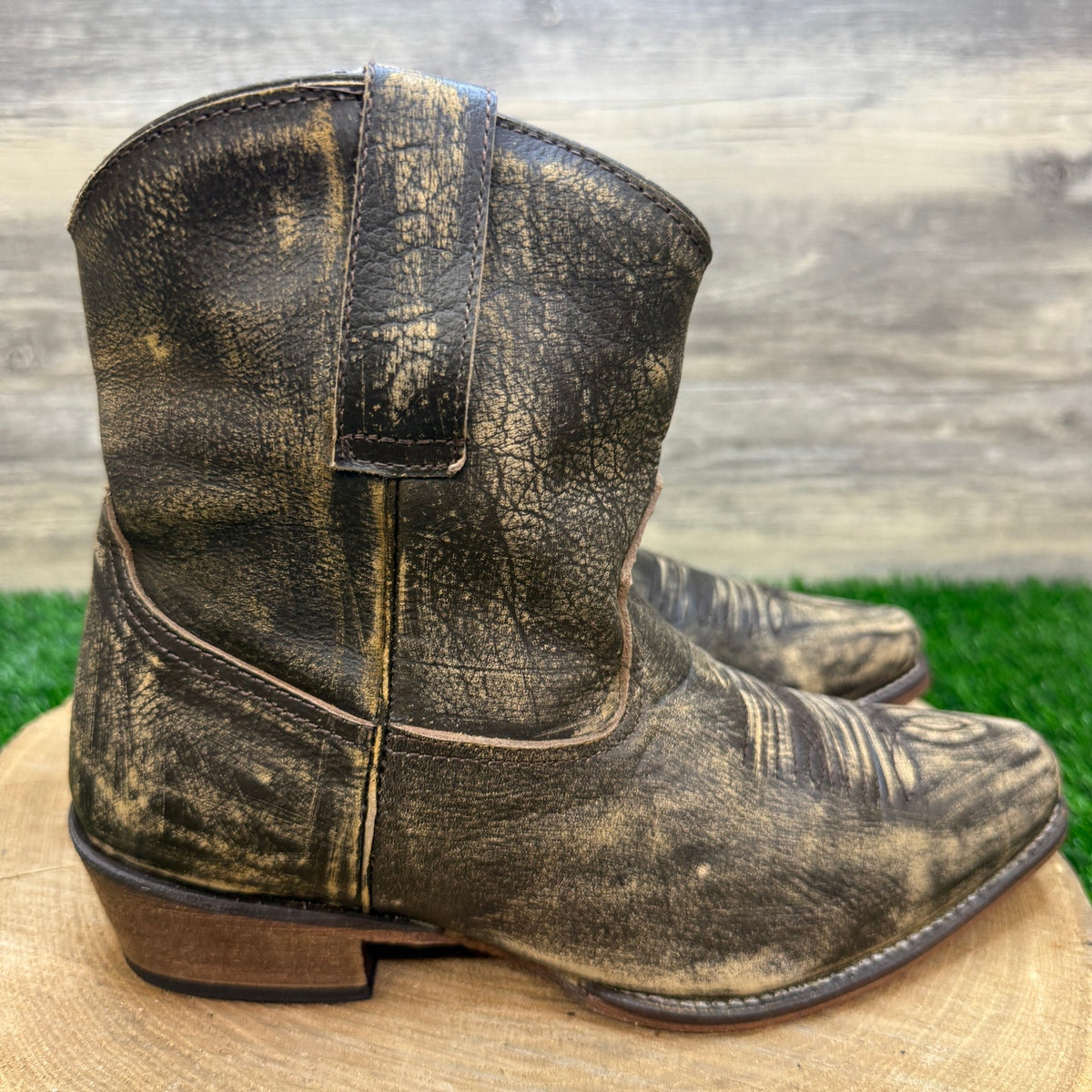 Roper Women - Size 7 - Distressed Brown Ankle Boots Style 0683