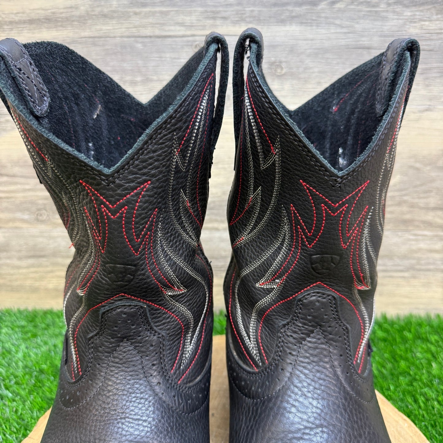 Ariat Work Men - Size 10.5EE - Black/Red Steel Square Toe Cowboy Boots F2413