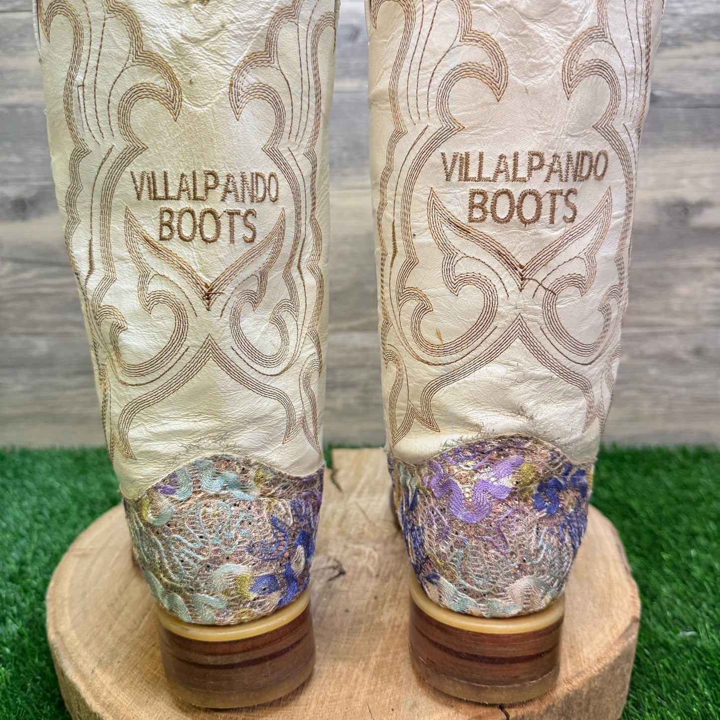 Villalpando Women - Size 8.5 - White / Purple Lace Mexico Pointed Cowboy Boots