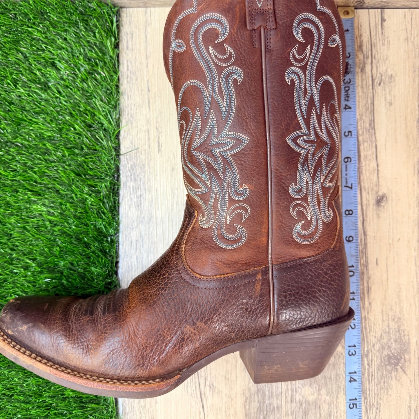 Ariat Women - Size 9.5B - Brown Legend Square Toe Cowboy Boots 10001046