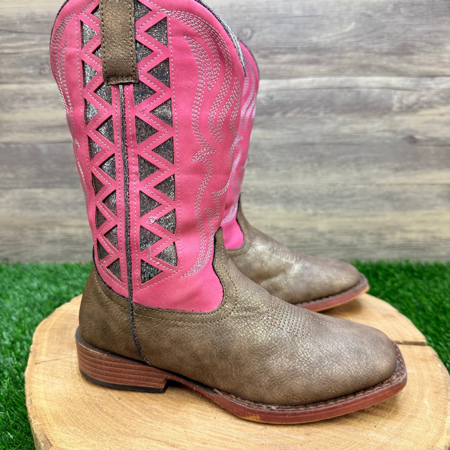 Roper Youth - Size 2 - Glitter Tan / Pink Faux Leather Cowboy Boots 2486