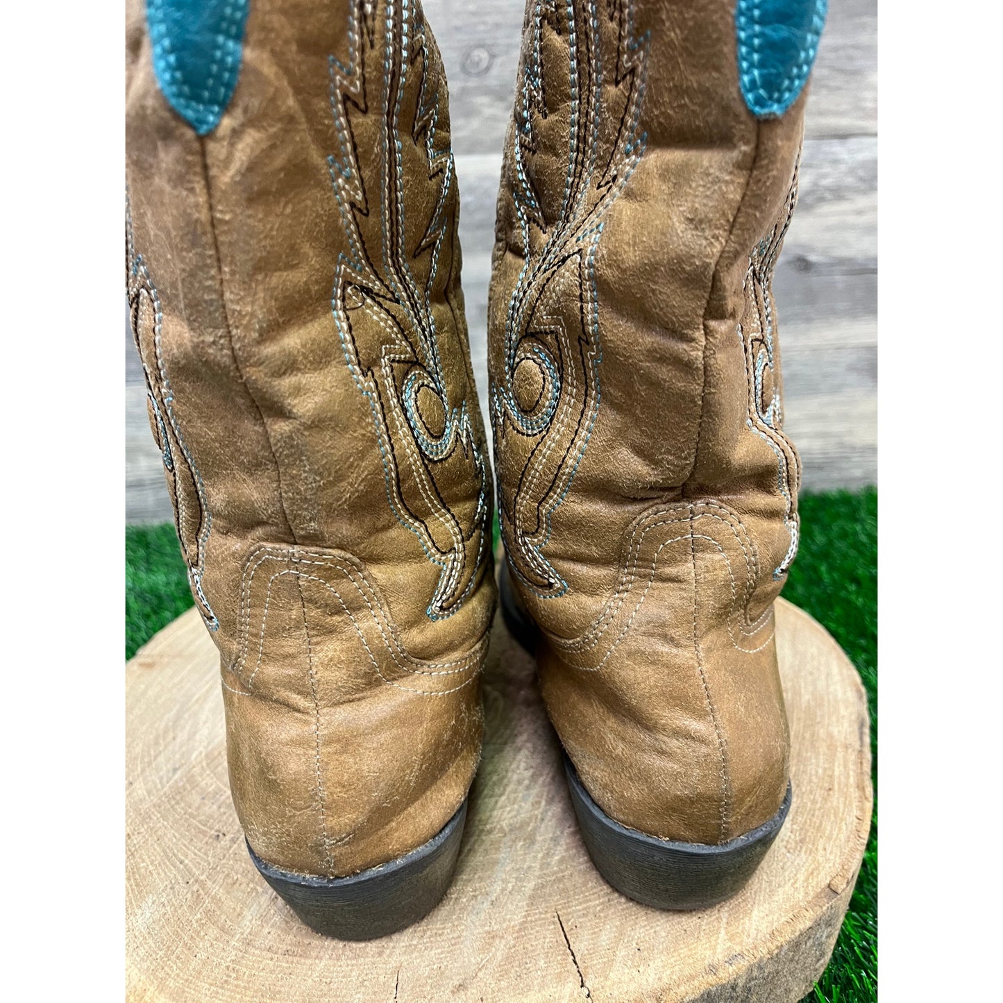 Coconuts Women - Size 11M - Tan/Blue Soft Faux Leather Boots Style Cimmaron