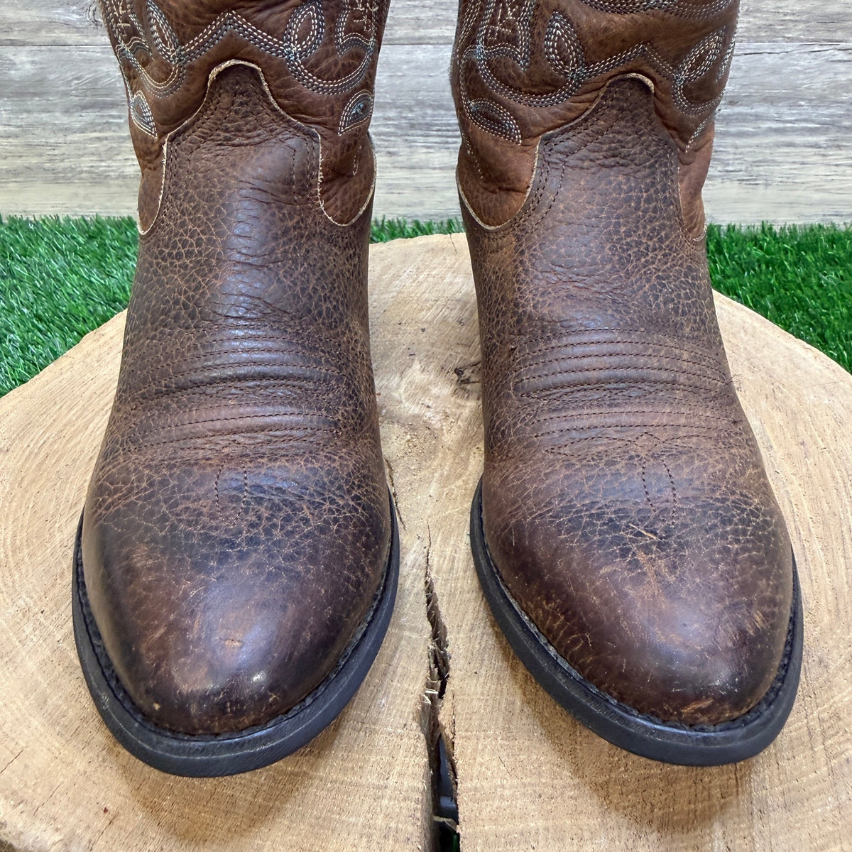 Ariat Women - Size 6B - Brown Heritage Cowboy Boots Style 10001017