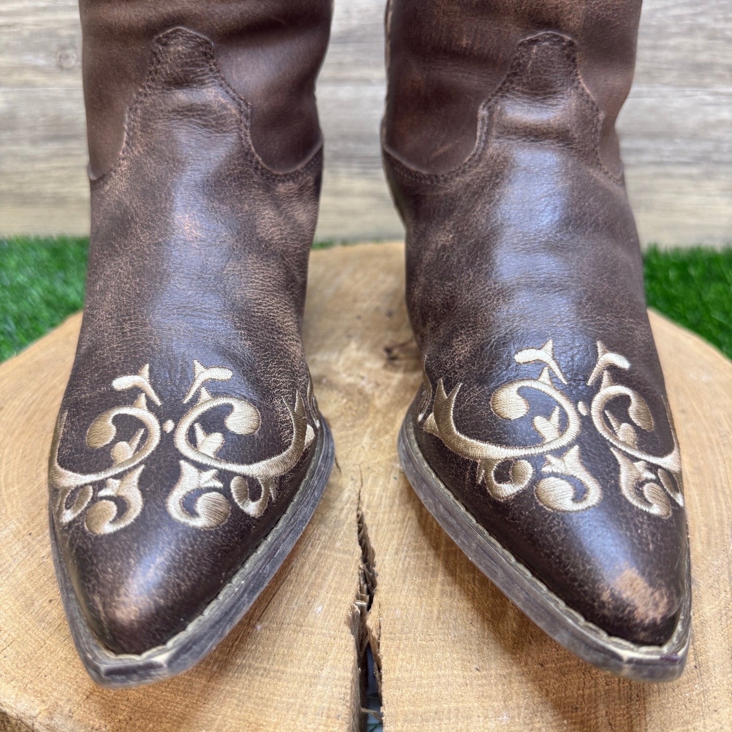 Durango Women - Size 10M - Brown Crush Western Cowboy Boots Style RD3203