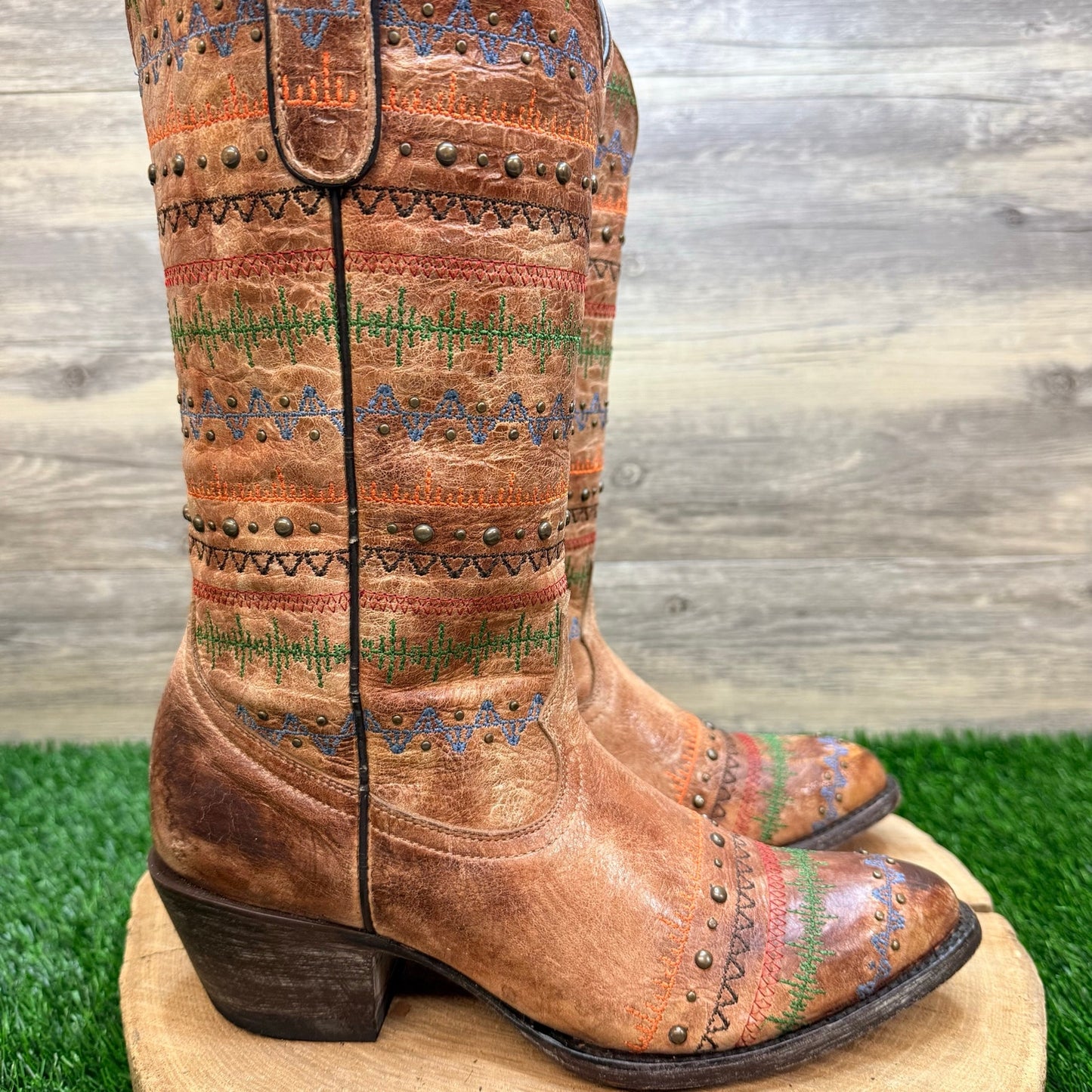 Yippee Ki Yay Women - Size 7.5B - Distressed Tan Southwest Cowboy Boots
