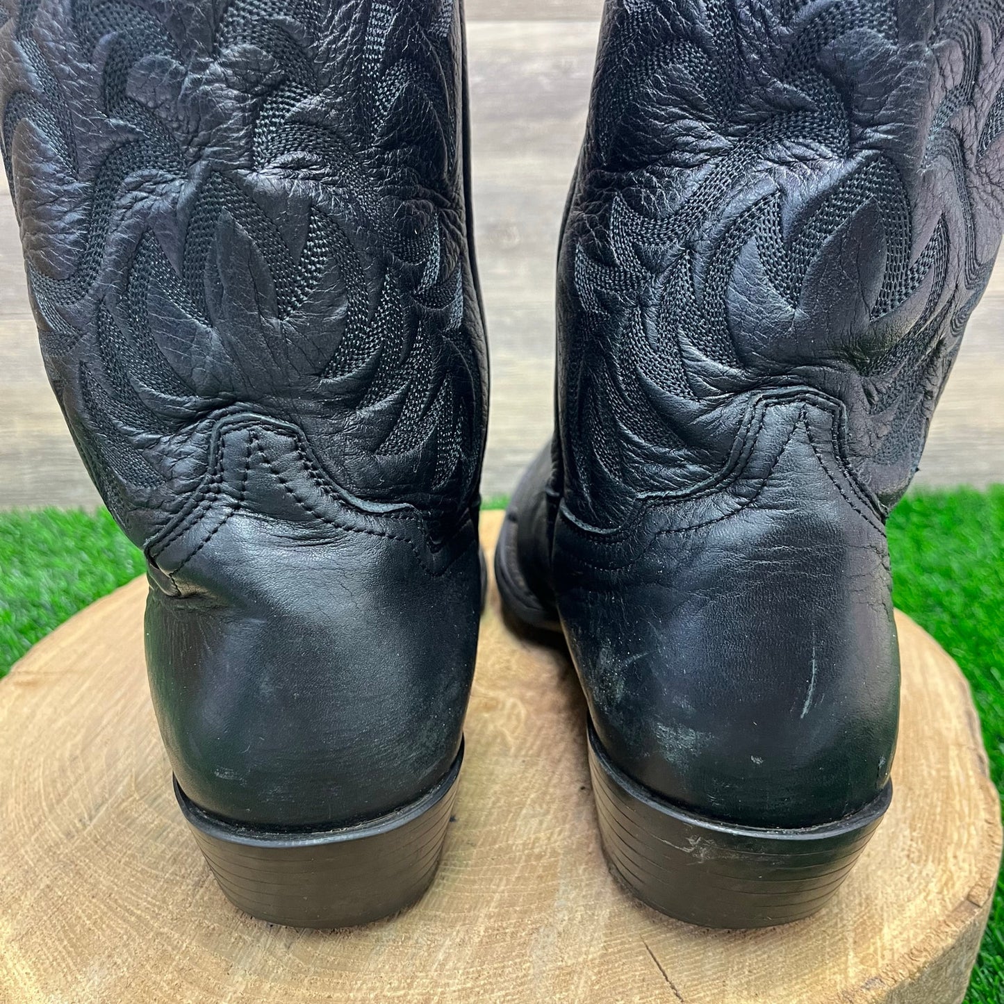 Ariat Men - Size 10EE - Black Heritage Cowboy Boots Style 10002218