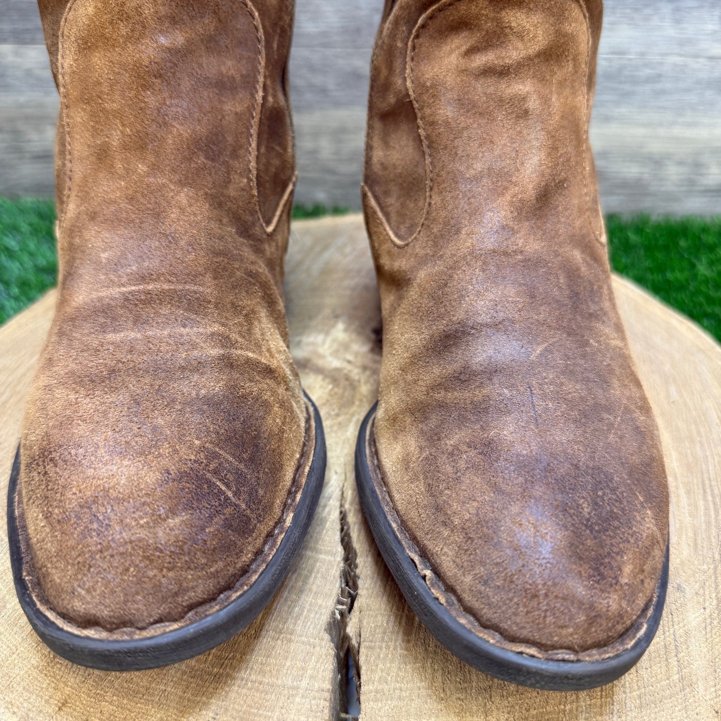 Born Women - Size 9M - Brown Suede Slouch Tall Boots Style CQG17