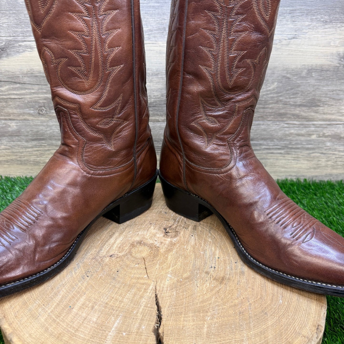 Tony Lama Men - Size 11D - Brown Western Cowboy Boots Style VM2989