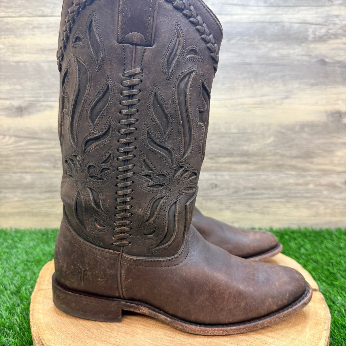 Frye Women - Size 7B - Wyatt Overlay Cutout Western Cowboy Boots 76595