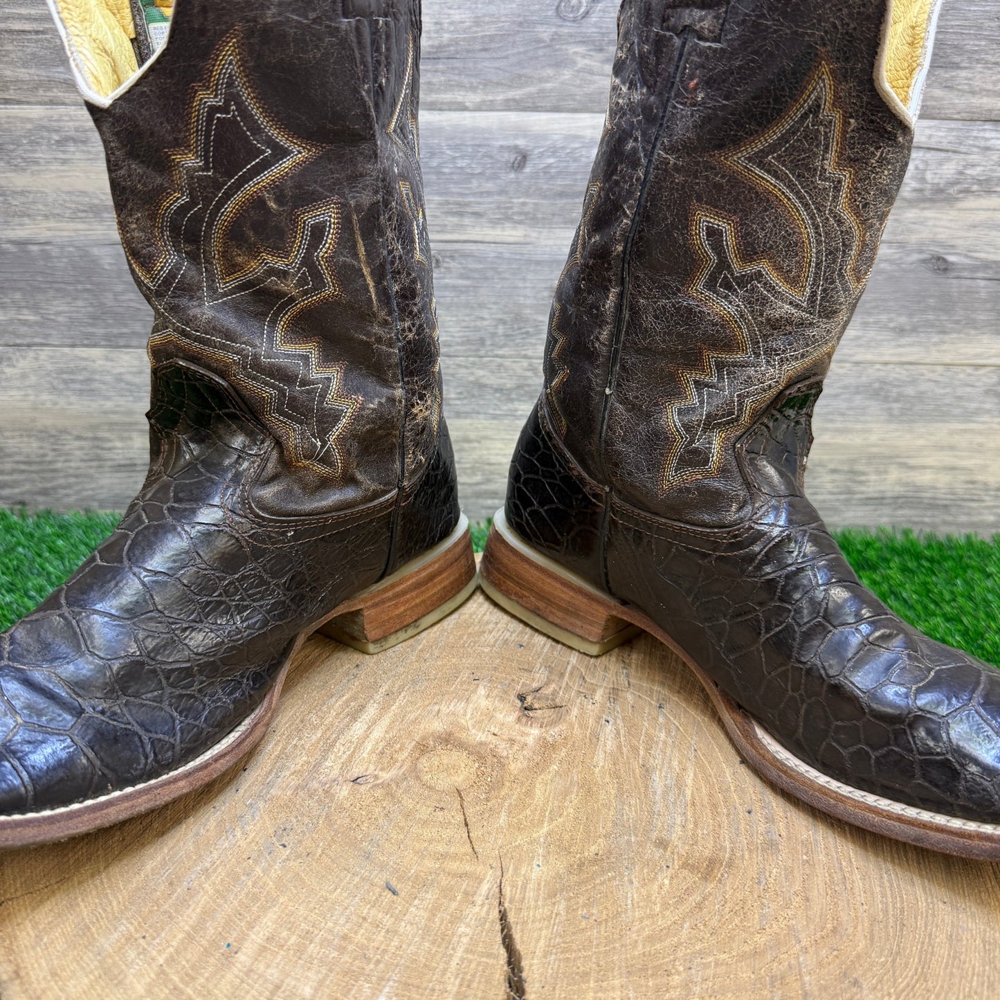 Old Corral Men - Size 7.5 - Dark Brown Exotic Print Square Toe Cowboy Boots