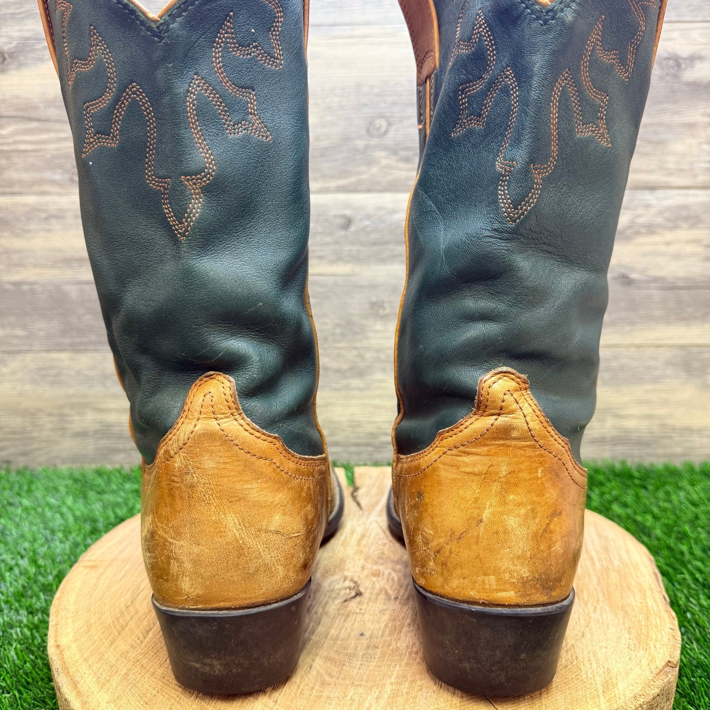 Ariat Men - Size 8 - Brown / Green ATS Tech Cowboy Boots 34289
