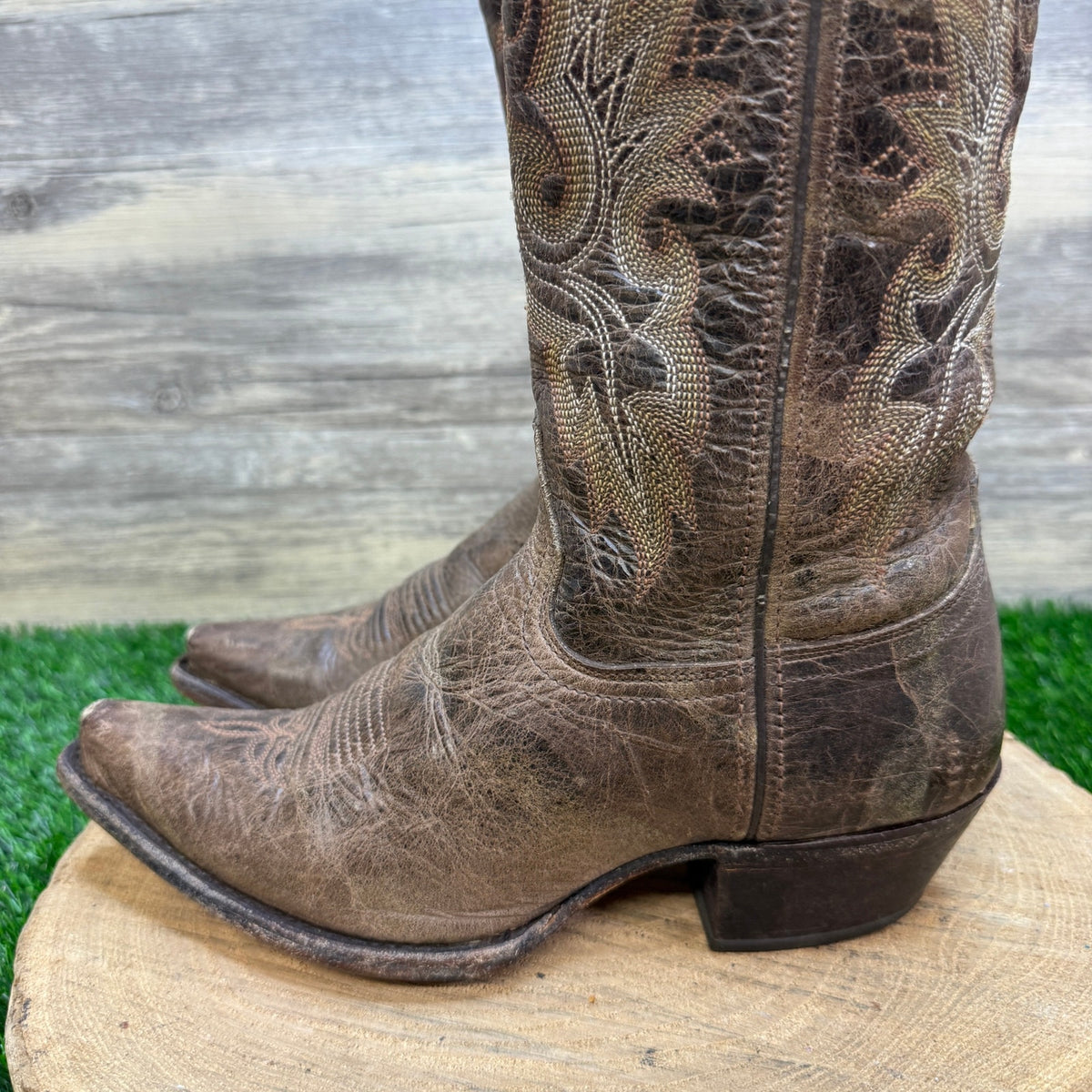 Double H Women - Size 7.5M - Distressed Taupe Snip Toe Cowboy Boots Style DH5223