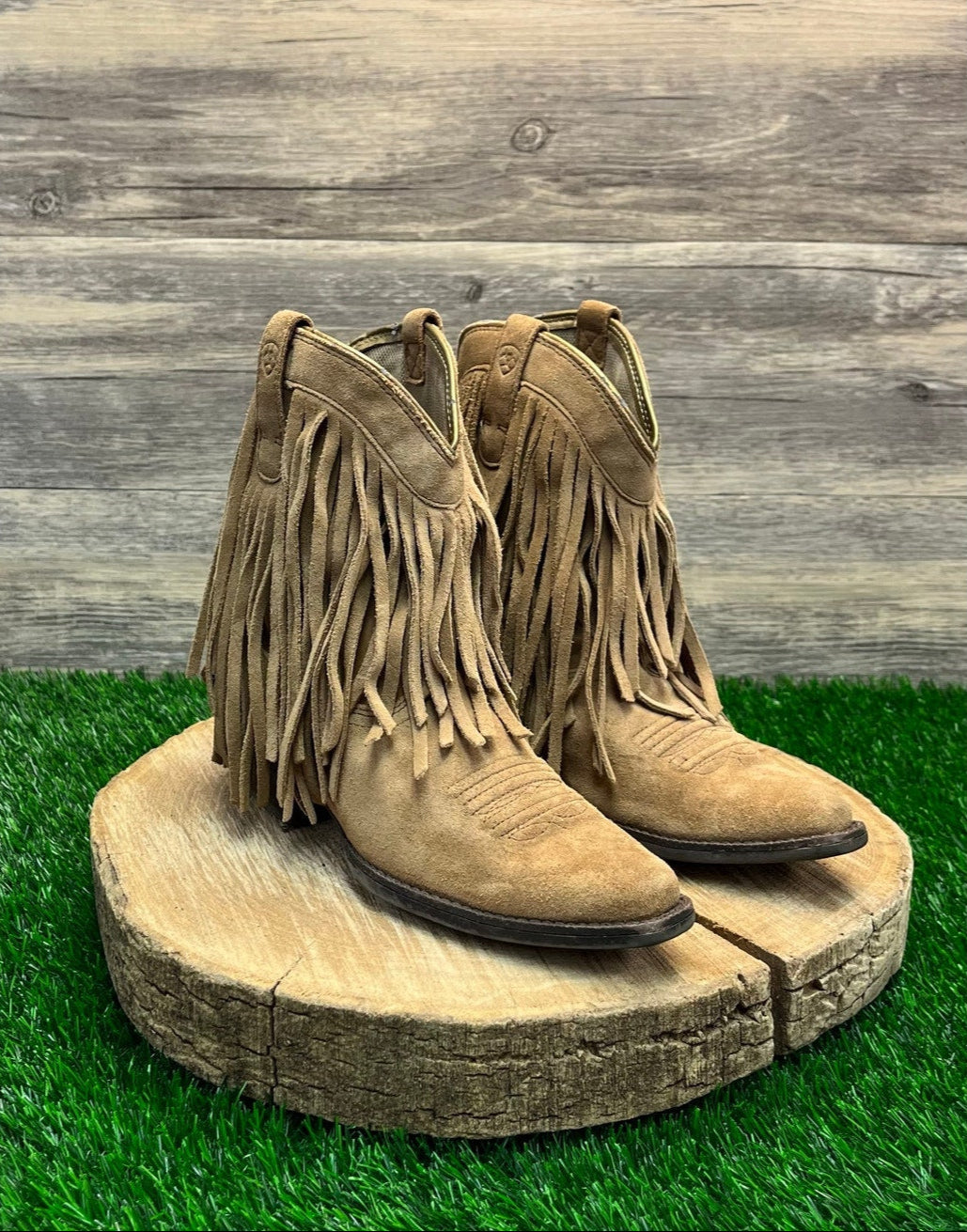 Ariat Youth - Size 2 - Tan Suede Fringe Snip Toe Cowboy Boots Style 10018648